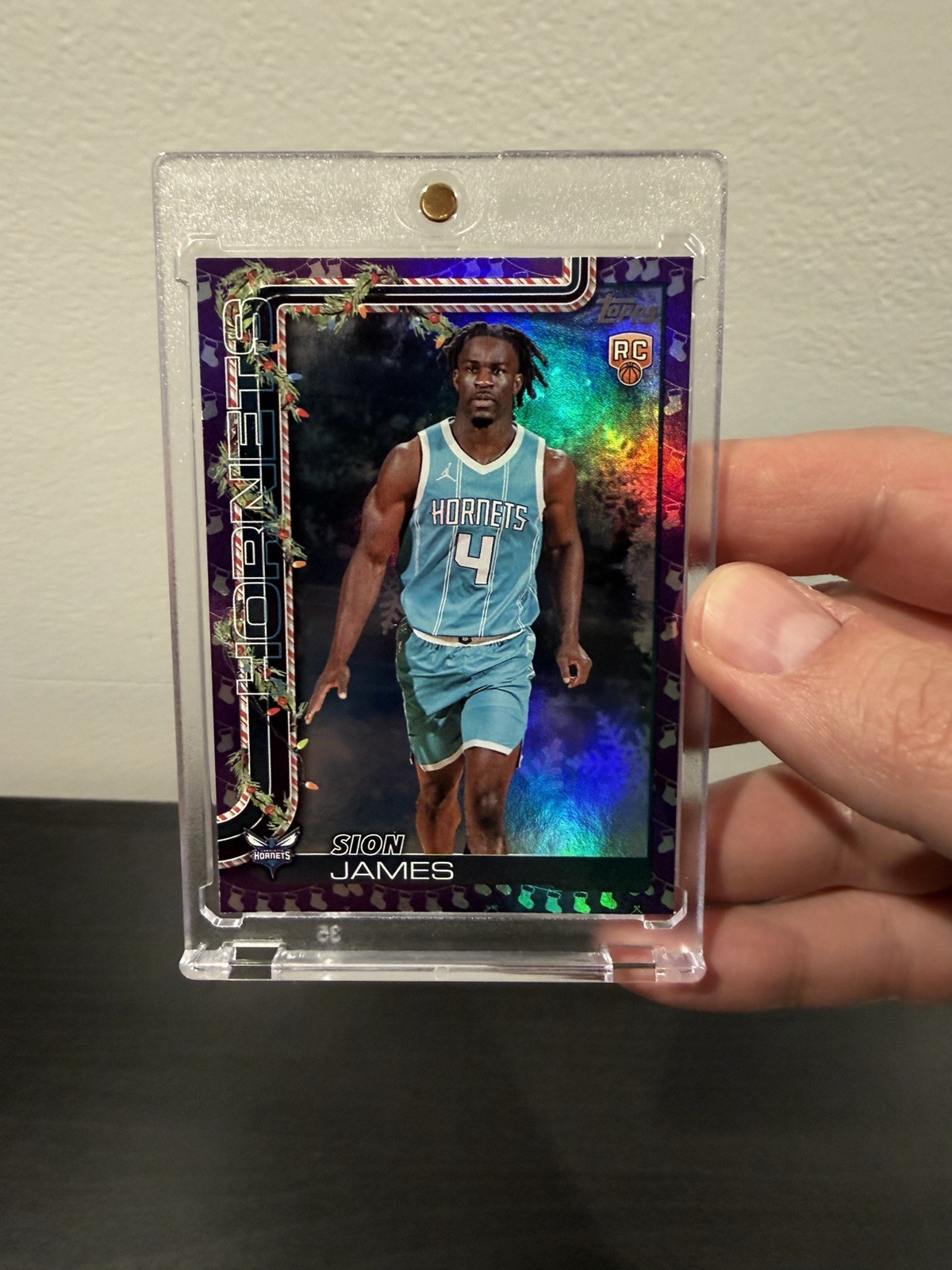 Sion James 2025-26 Topps Holiday Stocking Stuffer Variant RC SSP (1:3002 Packs)