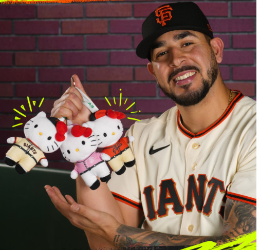 PRESALE San Francisco SF Giants Hello Kitty Plush Keychain – SGA 6/14/26 – NIB