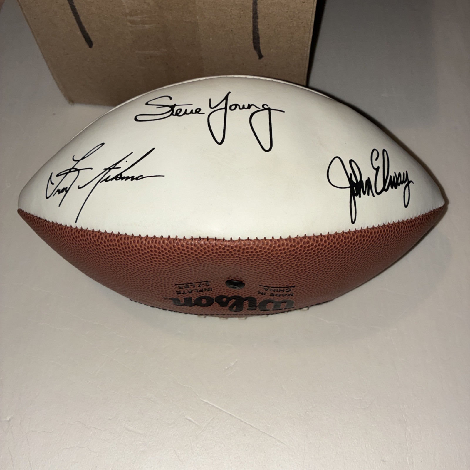 VINTAGE NFL QB CLUB FOOTBALL AIKMAN, ELWAY, FARVE, KELLY, MARINO replica