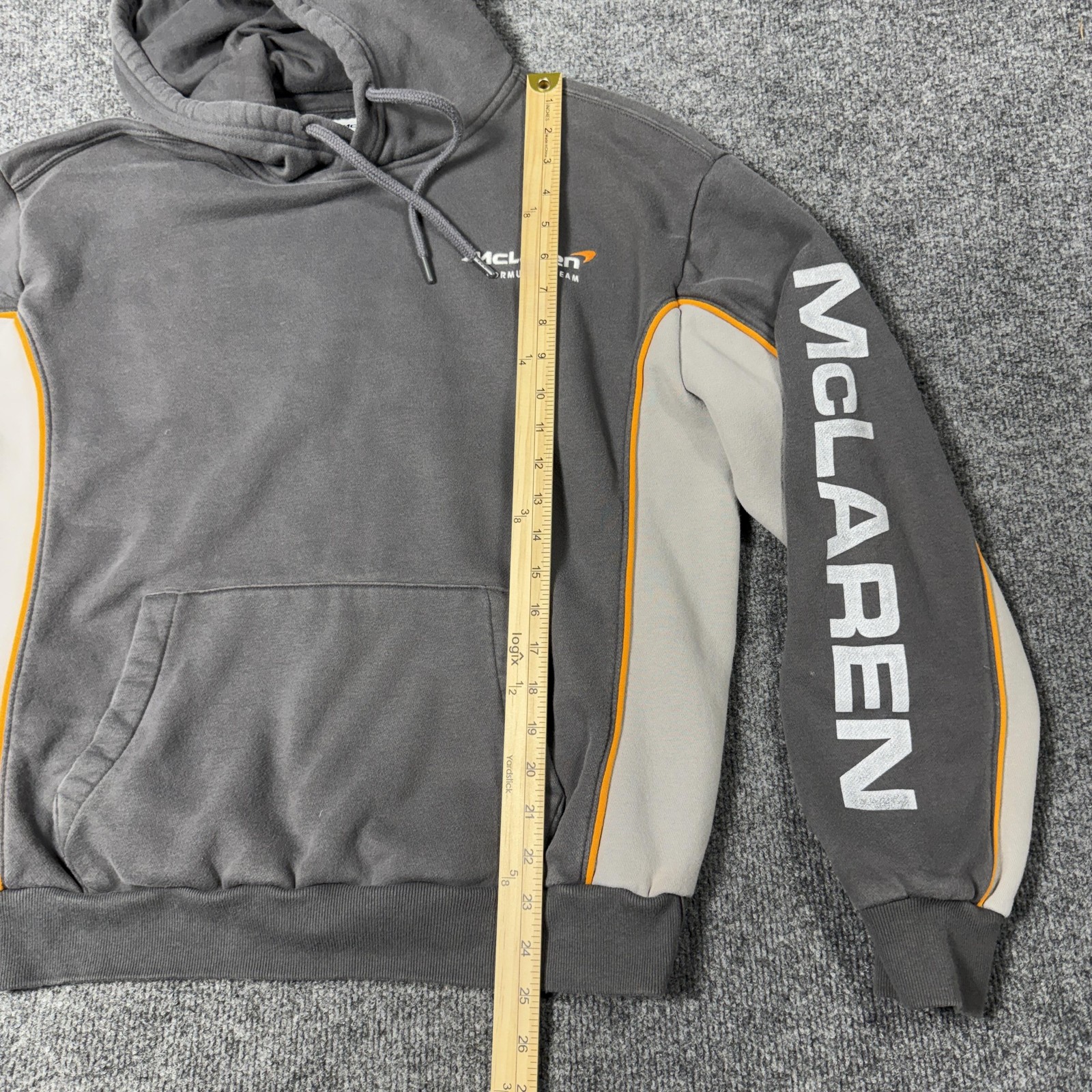 McLaren Formula 1 Team Hoodie Sweatshirt Mens Large Gray F1 Hollister Racing