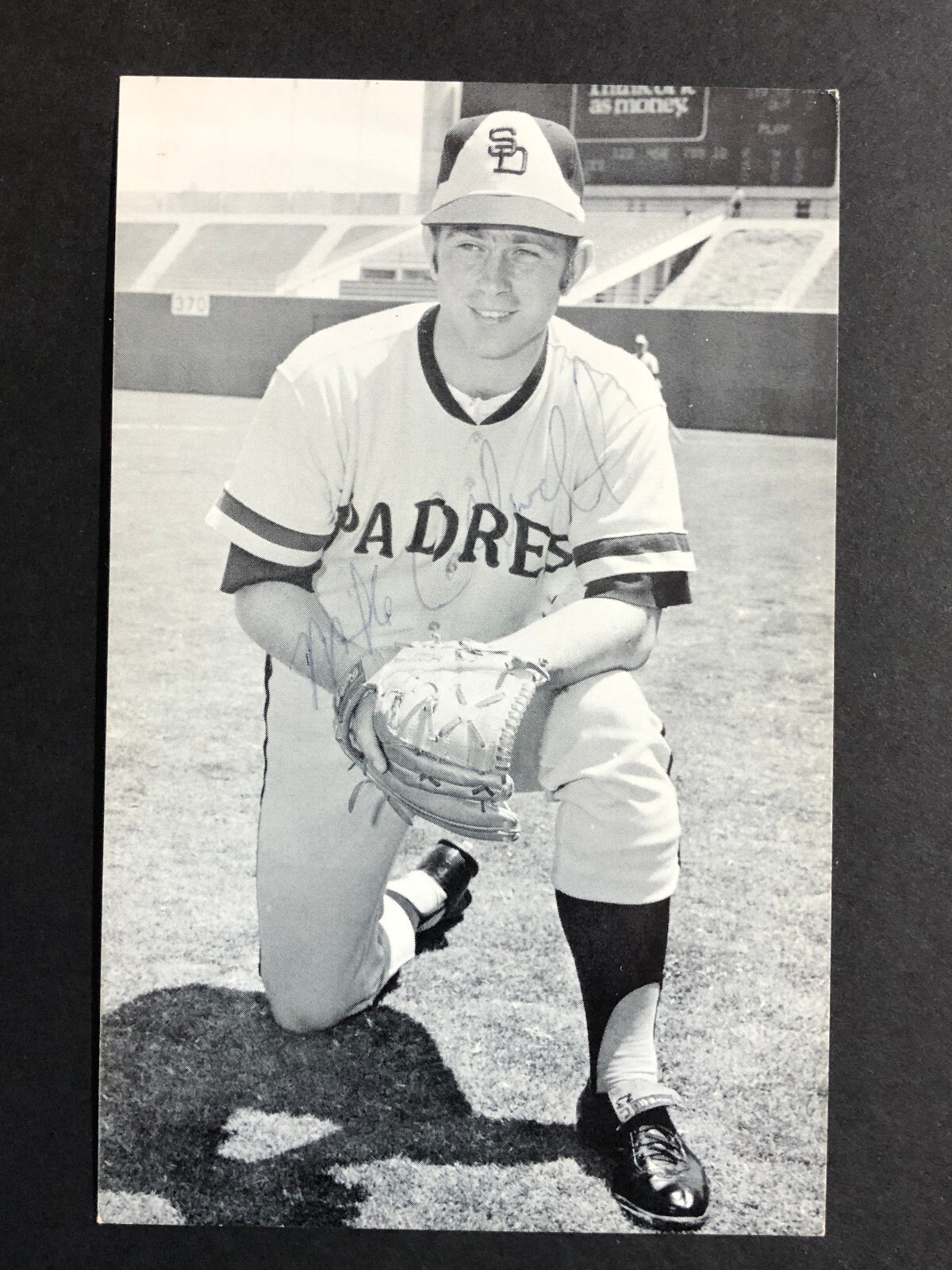 Mike Caldwell Padres Signed 3.5×5.25 Photo Auto Autograph