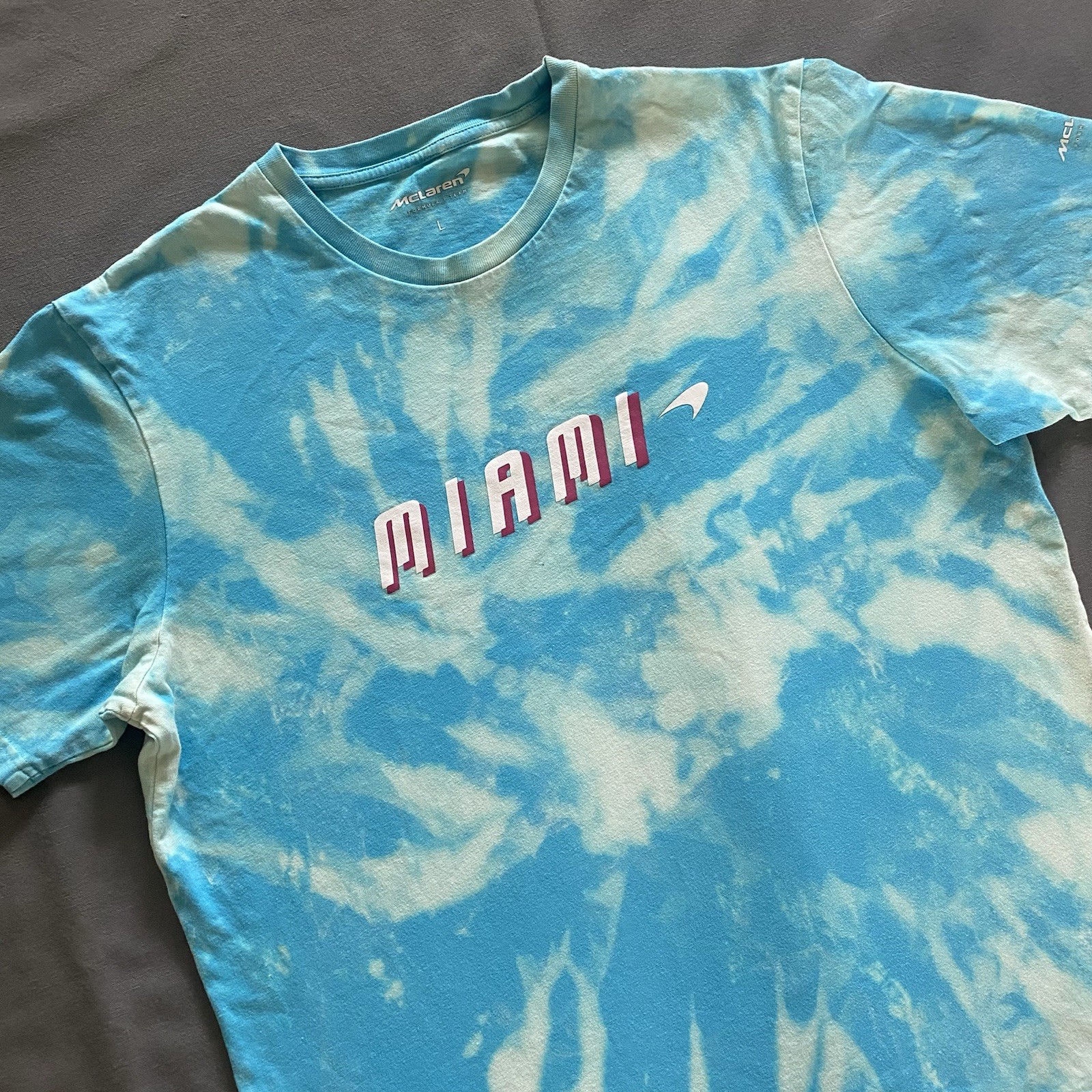 McLaren Formula 1 Team Miami T Shirt Mens Large Light Blue Bleach Dye F1