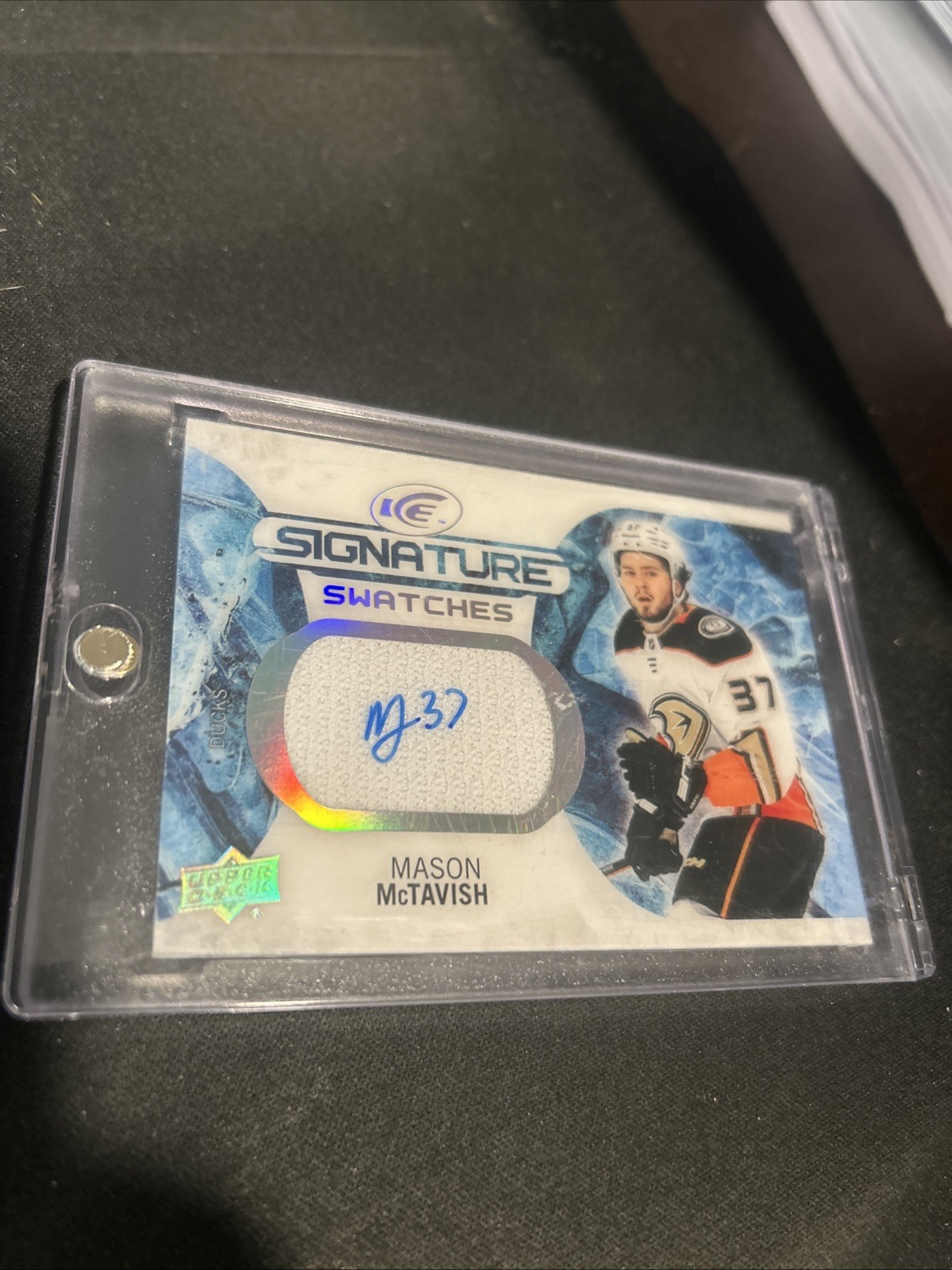 2023-24 Upper Deck Ice Mason McTavish Signature Swatches Update Auto (SS-MM)