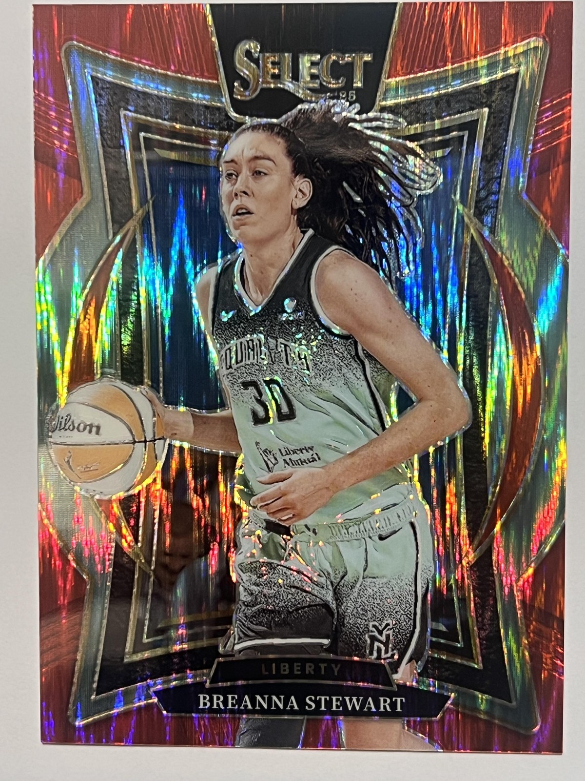 2025 Panini Select WNBA #82 Breanna Stewart Red Flash Prizms #/349