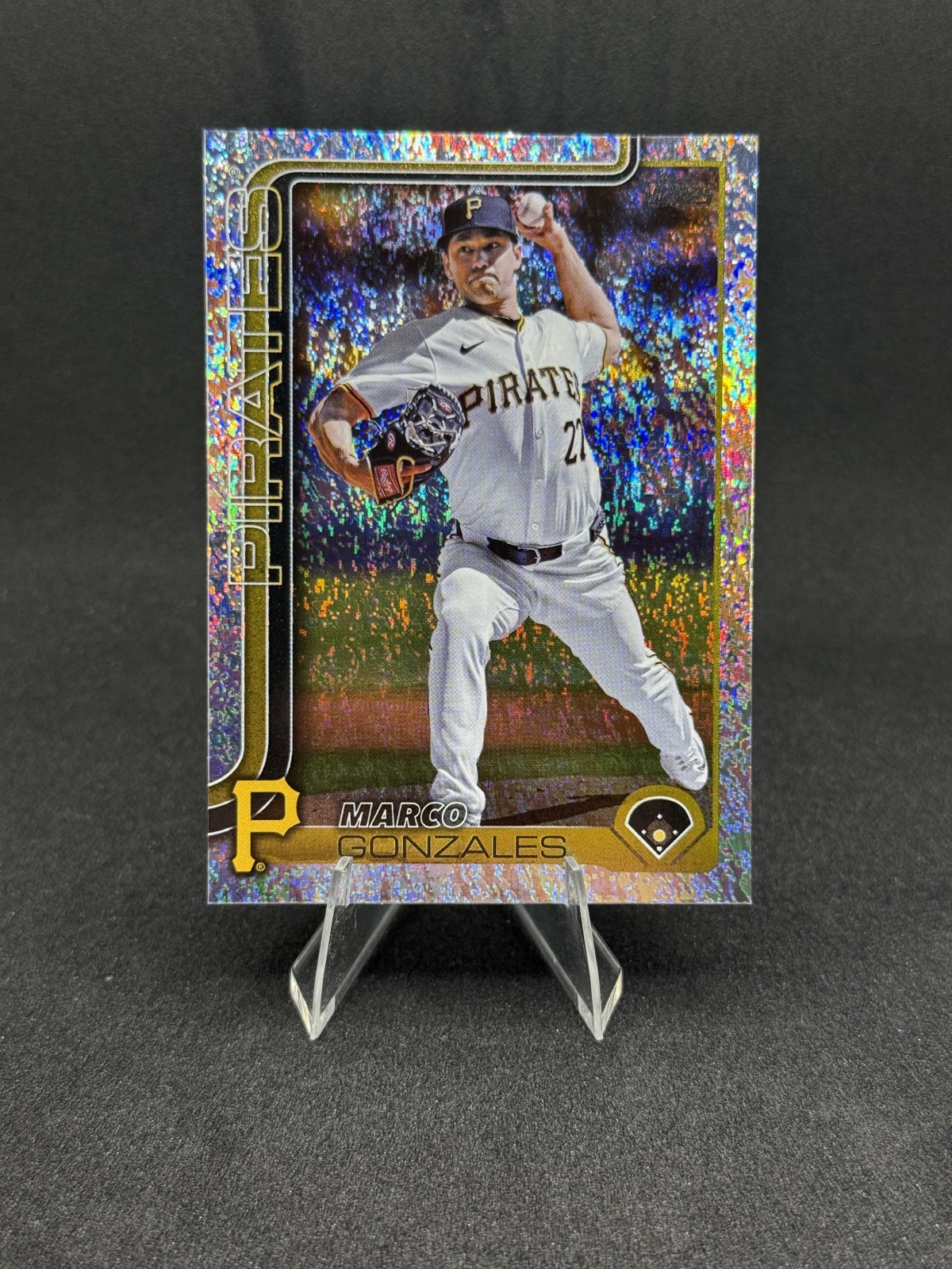 2025 Topps Series 1 – Marco Gonzales #113 Holofoil