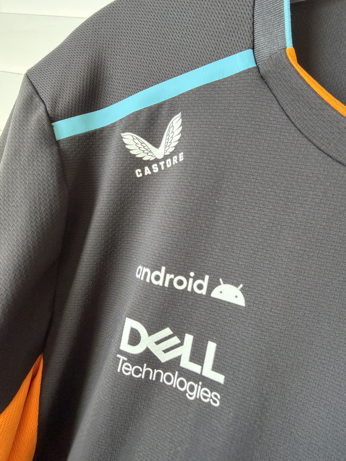 McLaren Formula 1 Jersey Shirt Men SZ Med Castore F1 Team Official Mesh Stretch