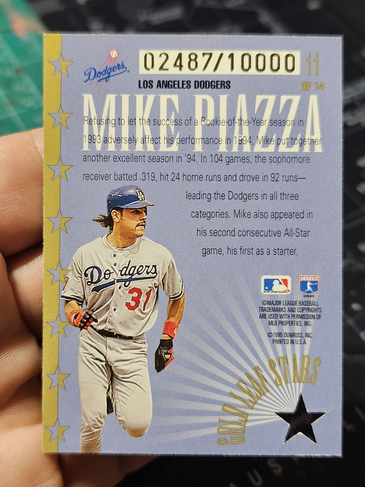 95 1995 Leaf GOLD LEAF STARS 2487/10000 #11 Mike Piazza DIE CUT STAR LA Dodgers
