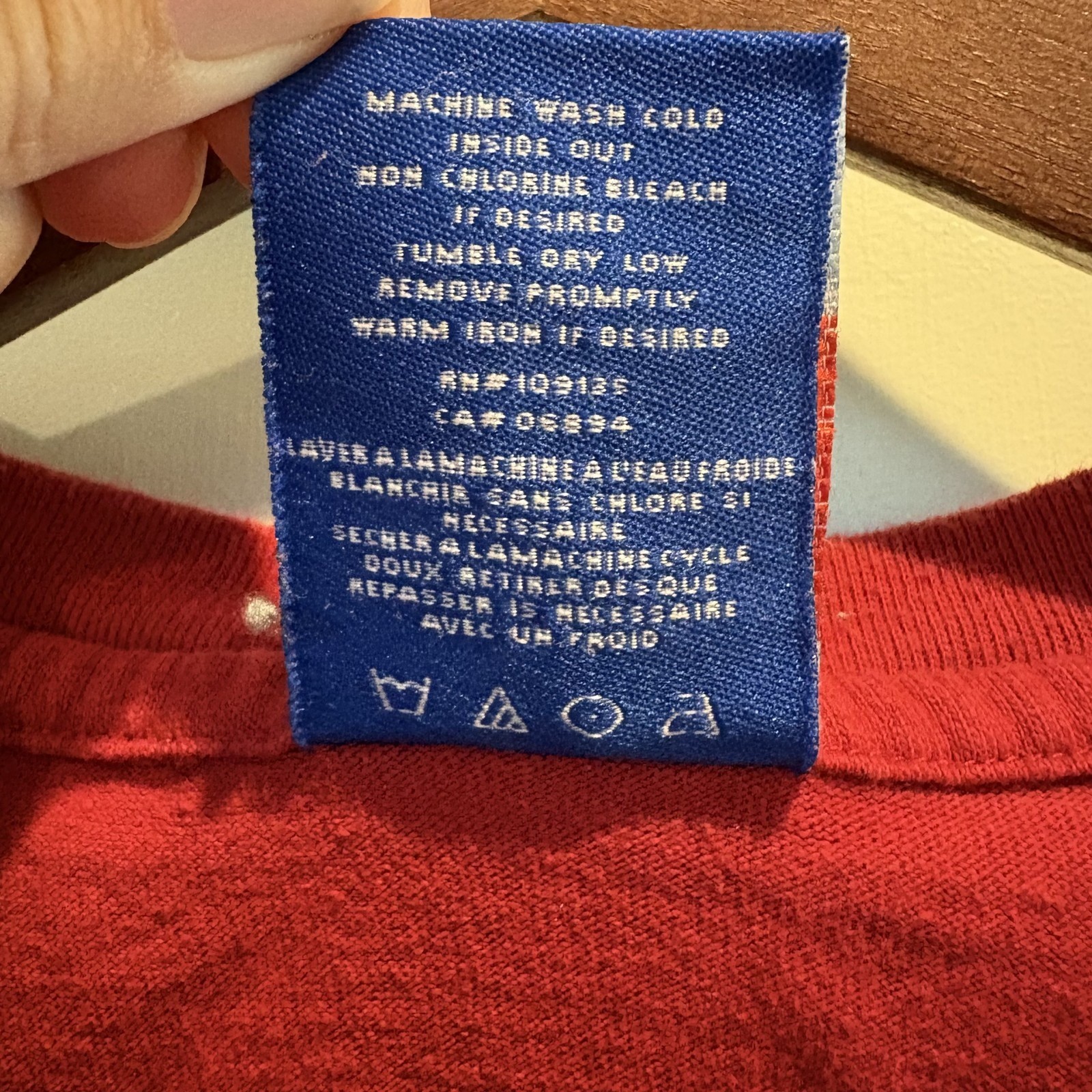 Vintage Y2K Miami Heat UNK NBA Blue Label All Over Print T-Shirt Mens Large Red