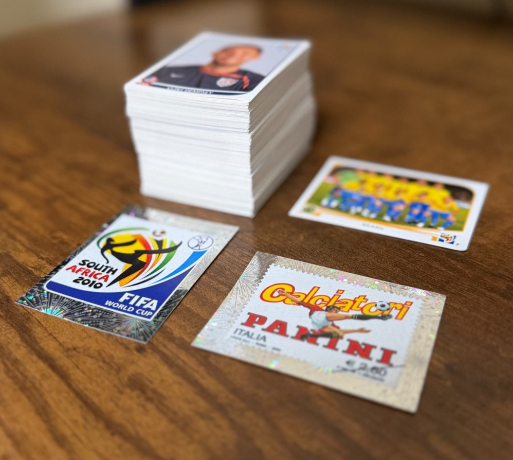 2010 Panini FIFA World Cup South Africa HUGE LOT OF 220+ Soccer Cards Stickers