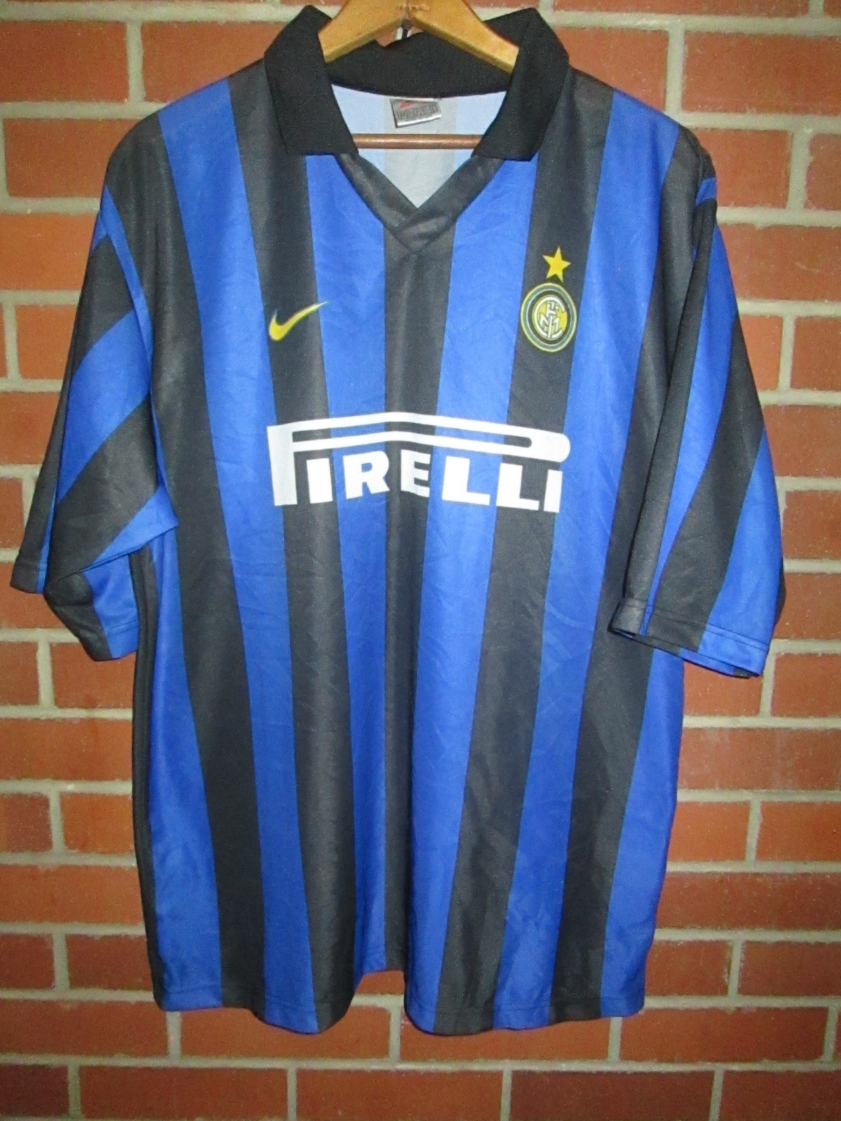 MAKE IN UK Vtg 1990s 1998-99 Inter Milan Sublimated Pirelli Soccer Kit Jersey L