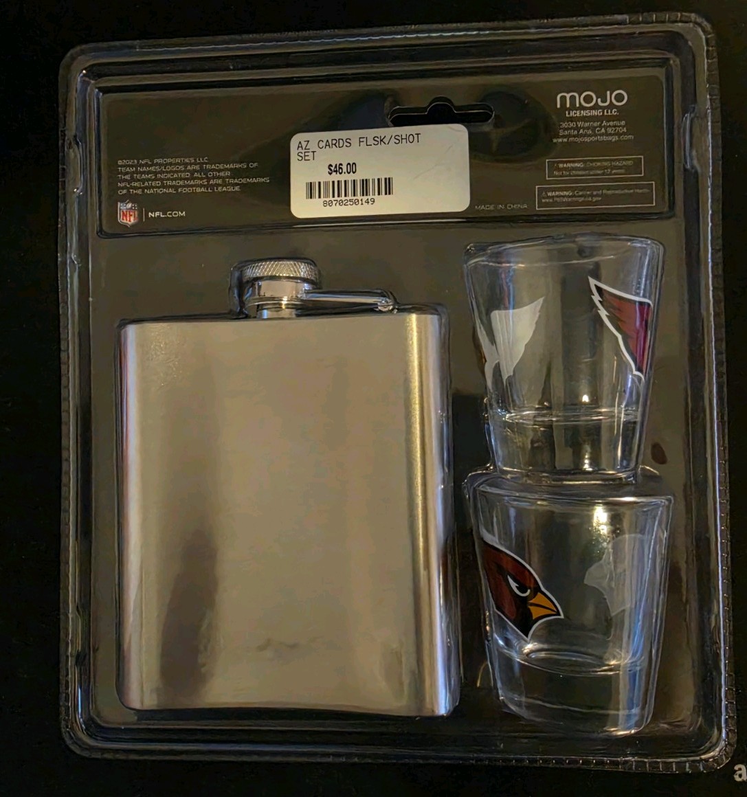 Arizona Cardinals NFL Flask and Shot Glasses Set Mojo Licensing Brand New