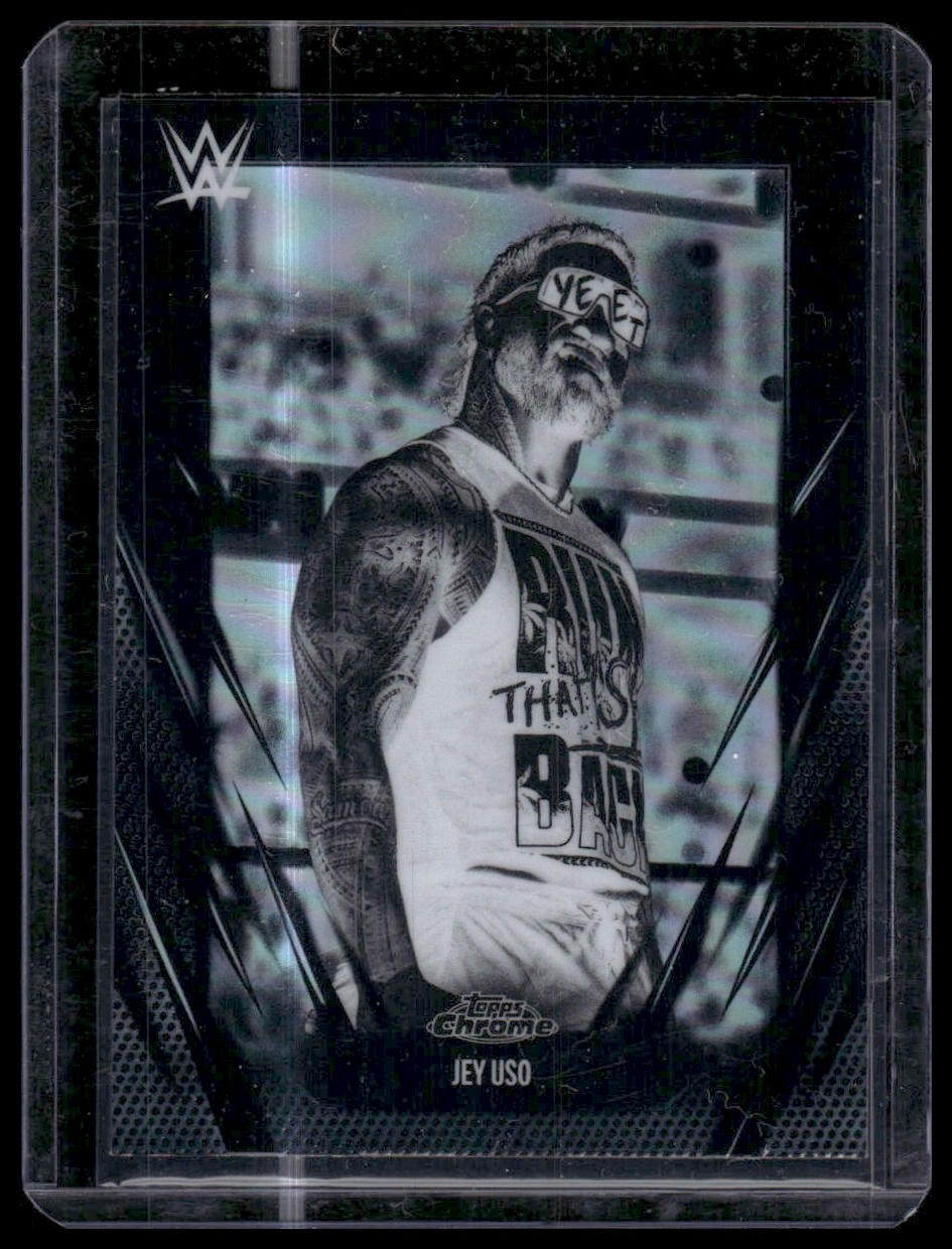 2026 Topps Chrome WWE #83 Jey Uso Negative Refractor