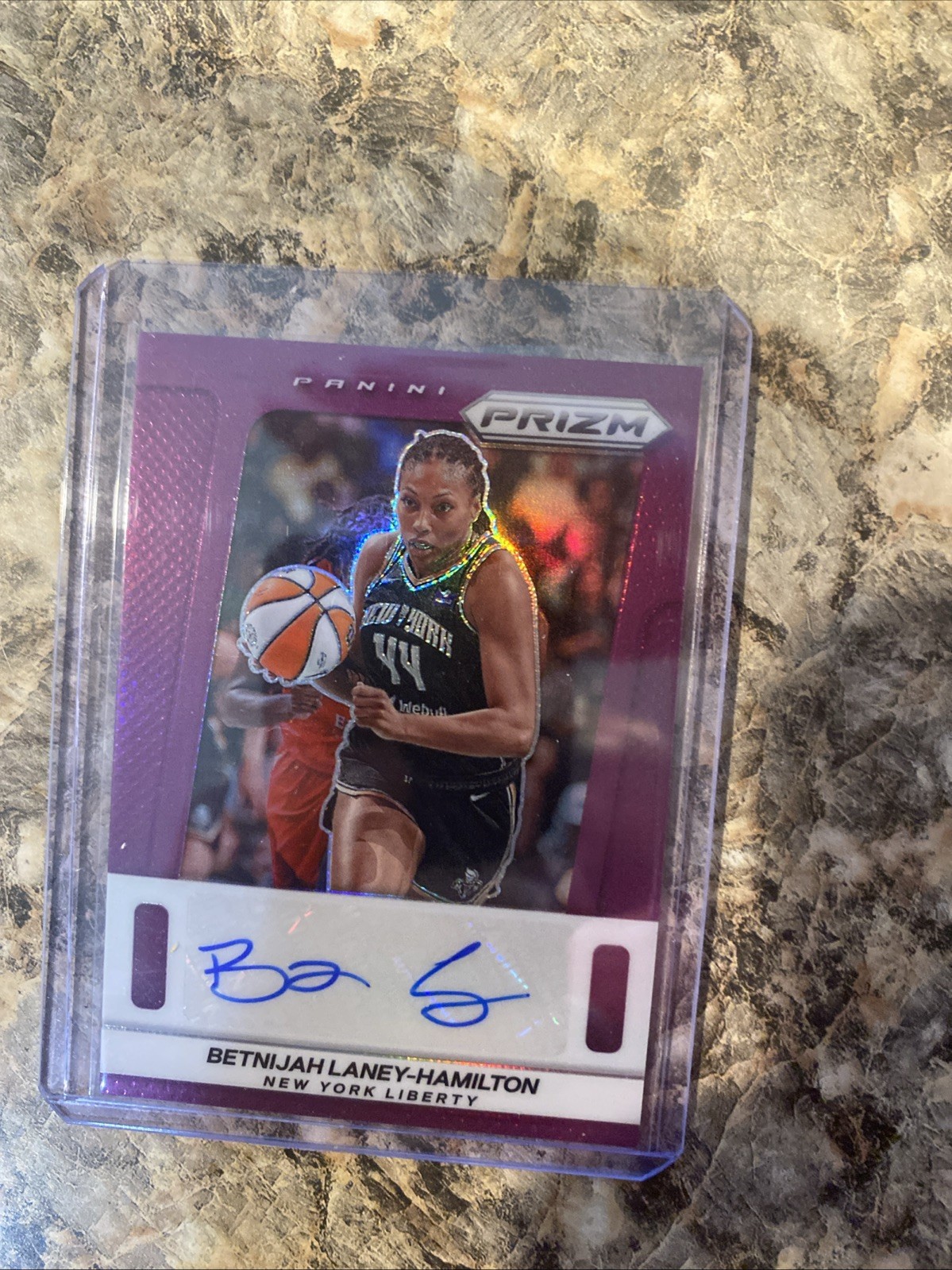 2025 WNBA Prizm Betnijah Laney-Hamilton Throwback Purple Prizm Auto #/49