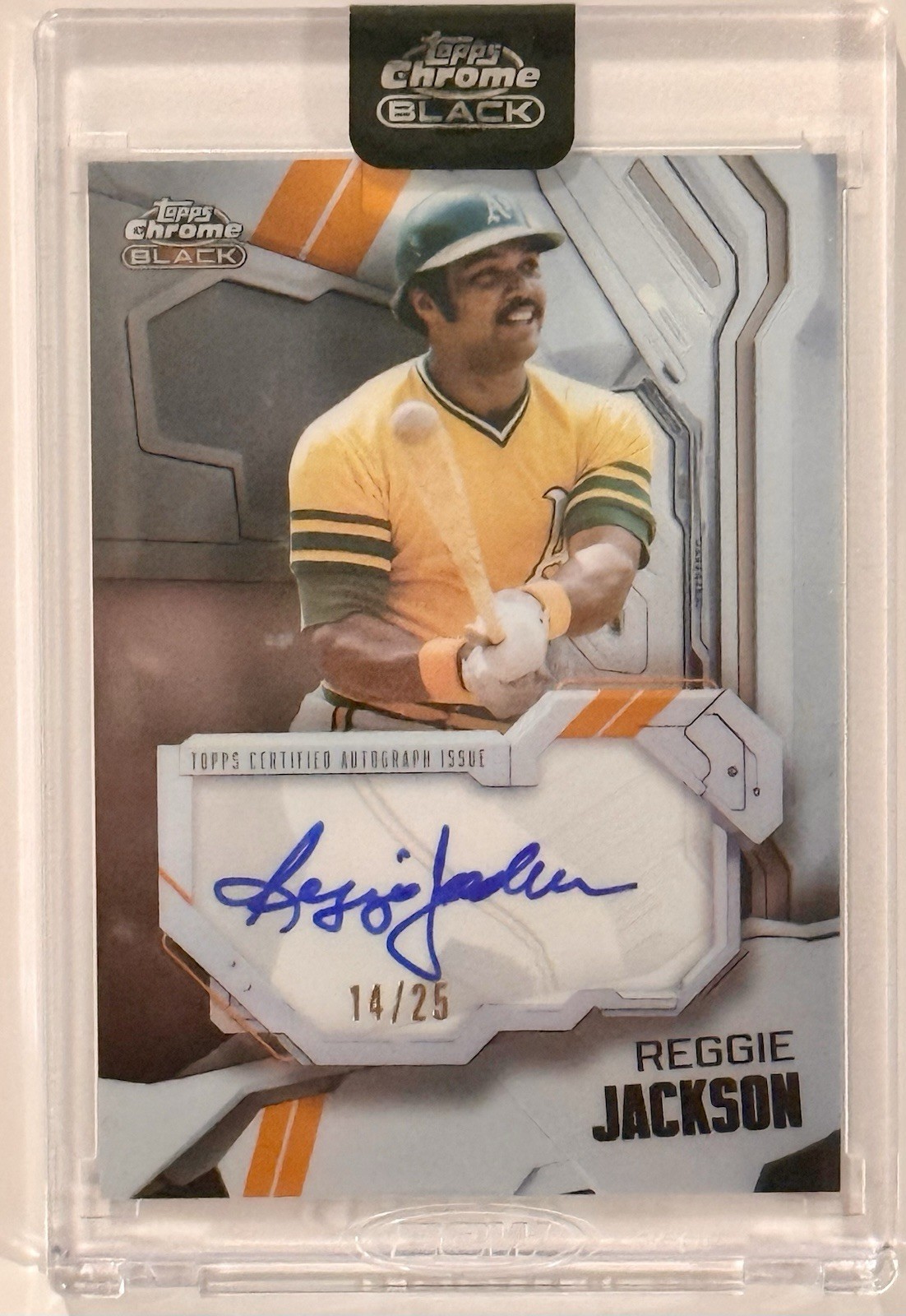 2026 Topps Chrome Black – Reggie Jackson Ivory Auto Orange /25