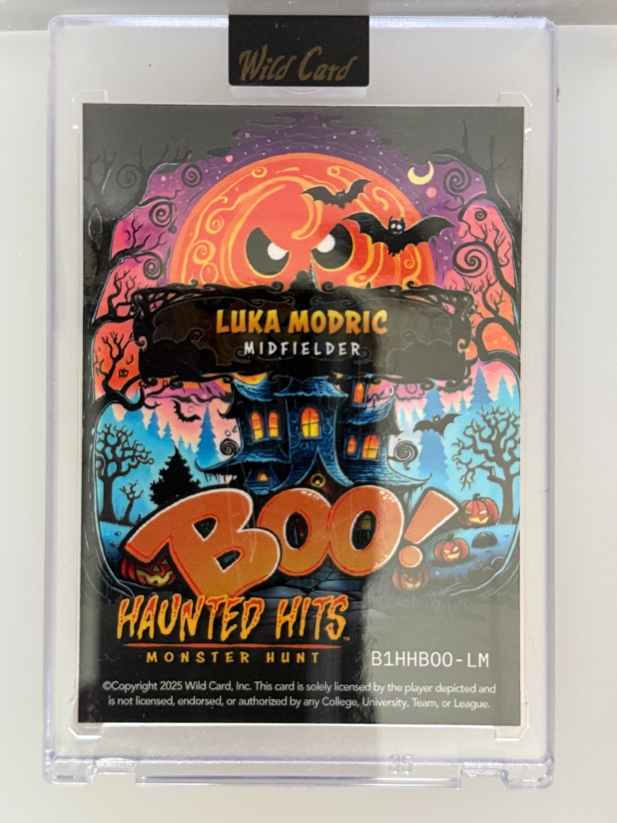 Luka Modric 1/1 2025 Wild Card Boo Haunted Hits-Soccer star midfielder