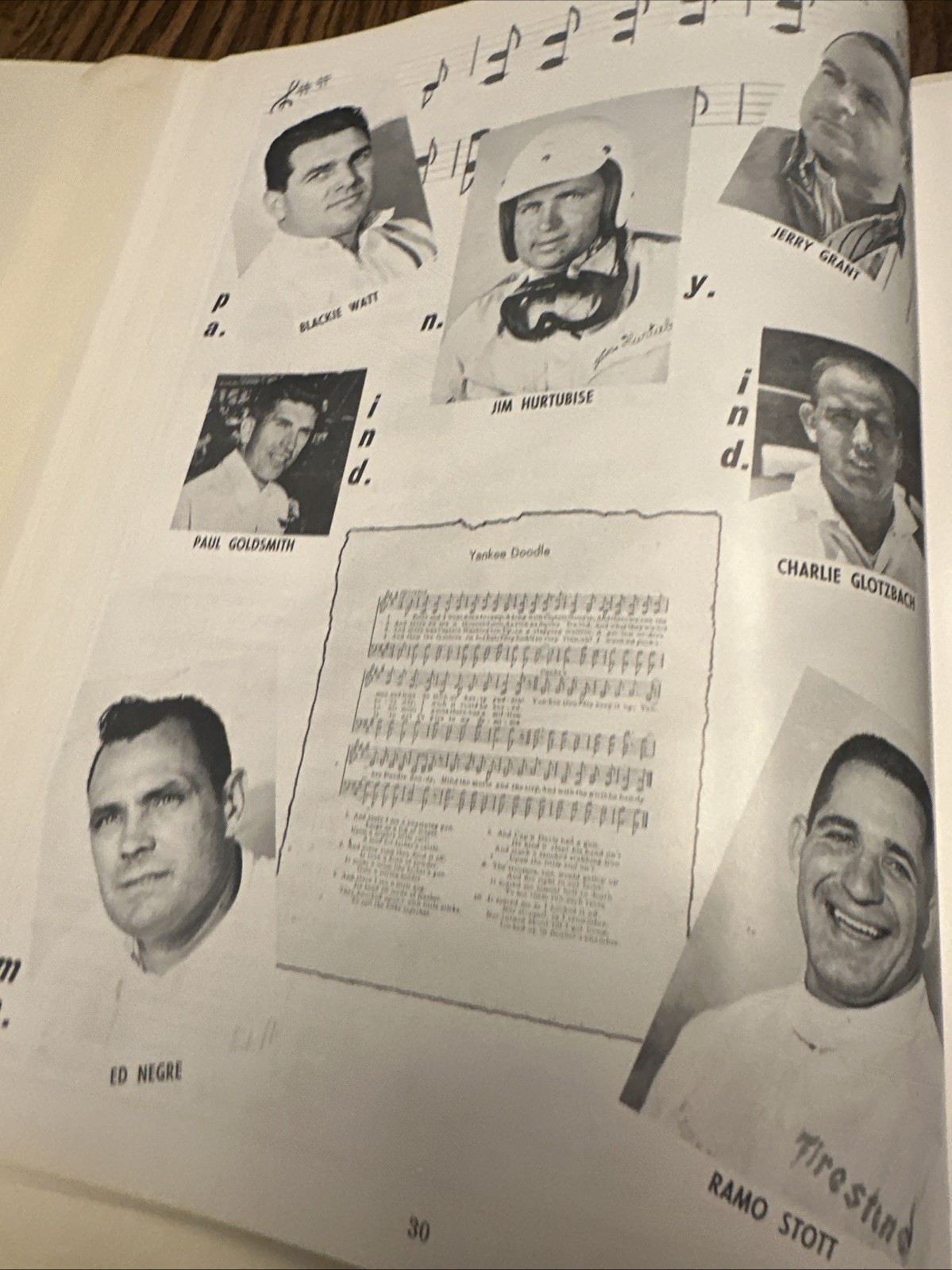 1968 NASCAR Charlotte World 600 Stock Car Racing Program Crisp Condition