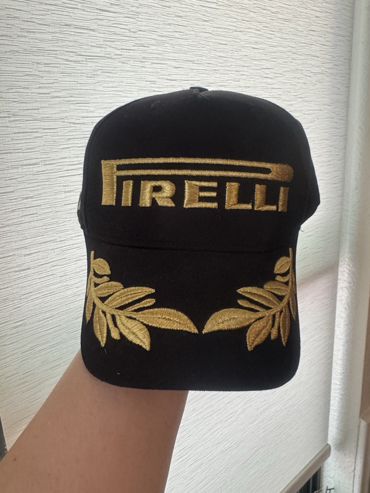 Formula 1 Las Vegas 2023 Gold edition Pirelli P1 Podium Cap