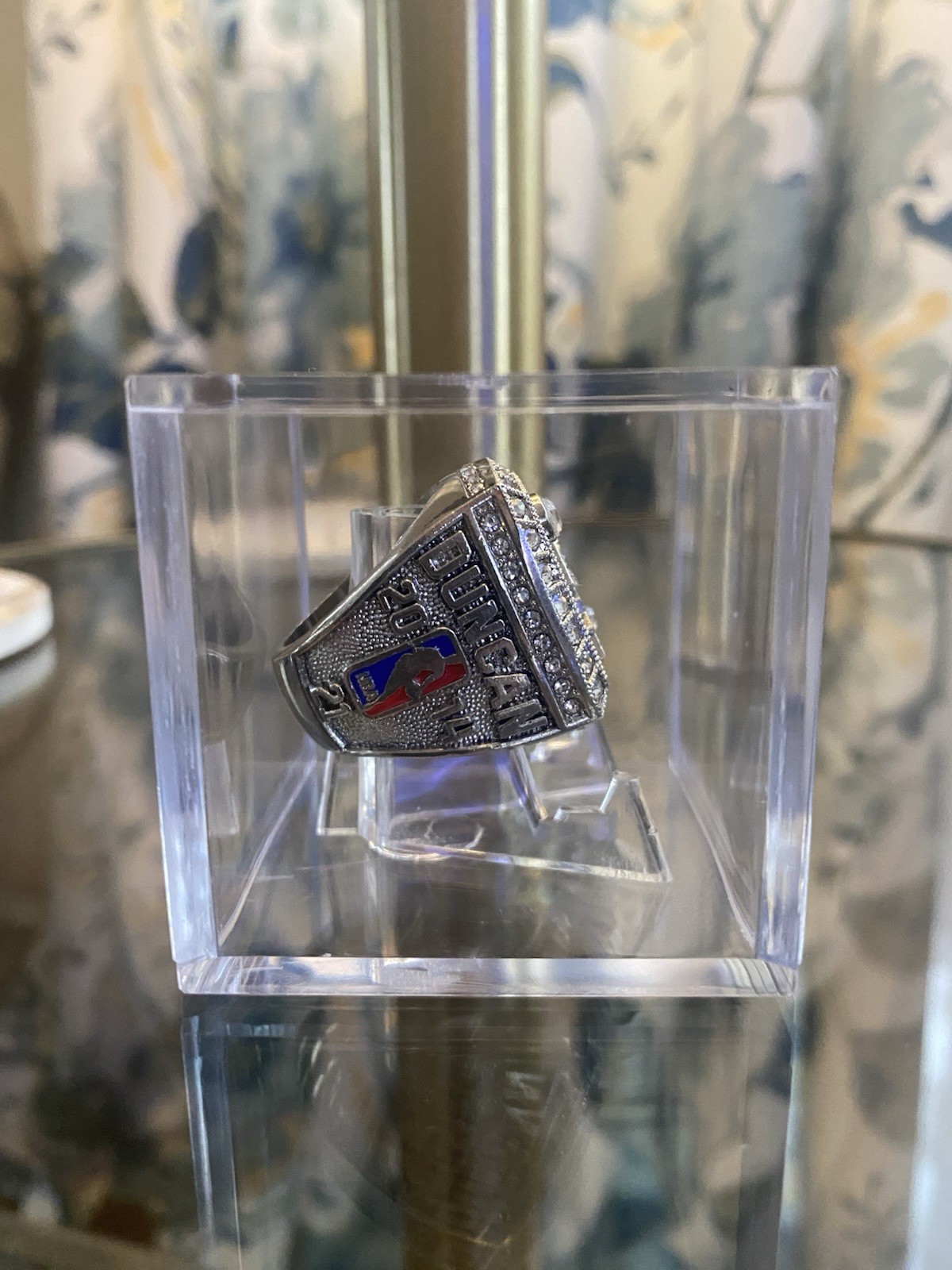 Tim Duncan 2014 San Antonio Spurs Championship Ring With Showcase Cube