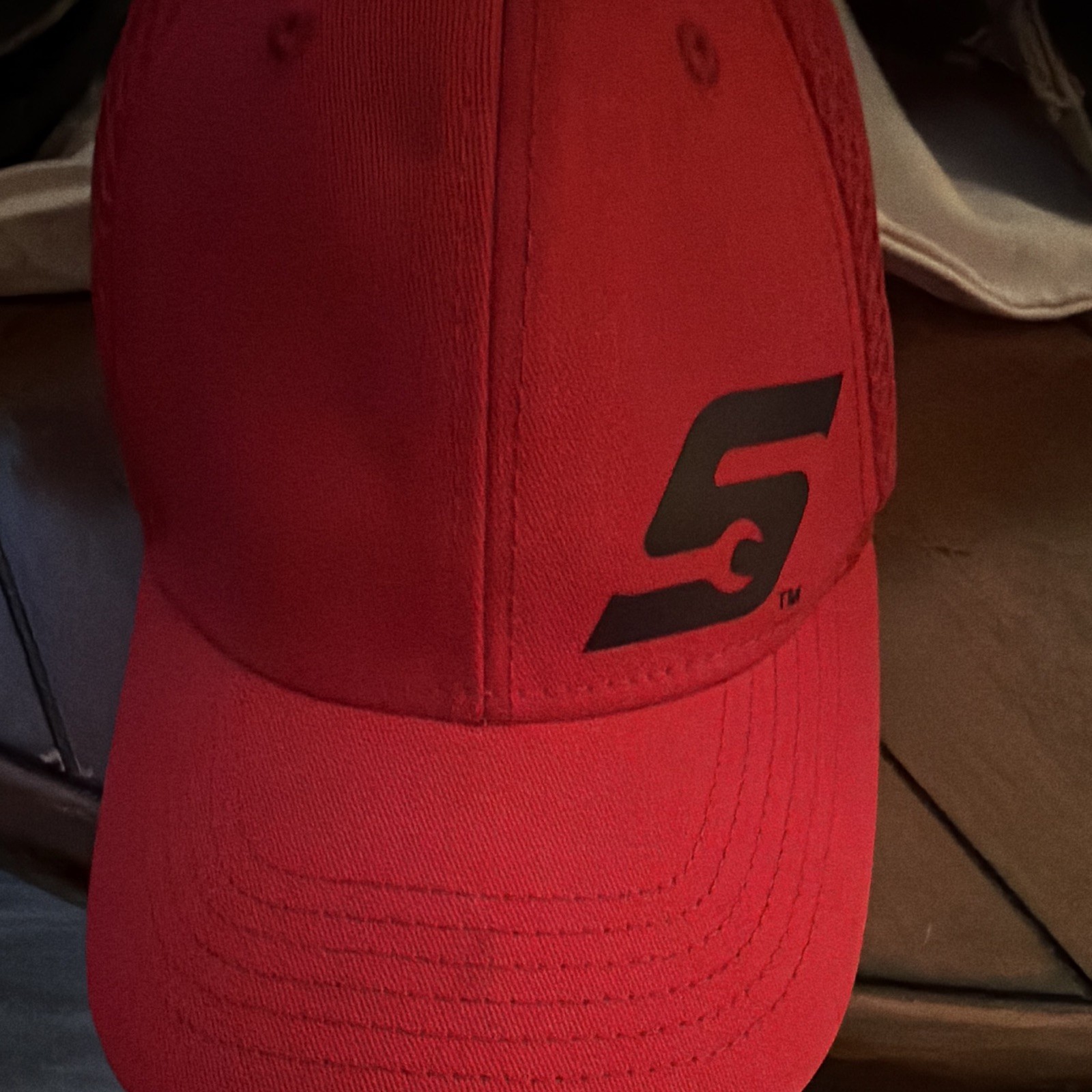 Snap-on Racing Logo NASCAR Auto Racing Red Black Mesh Back Hat Cap