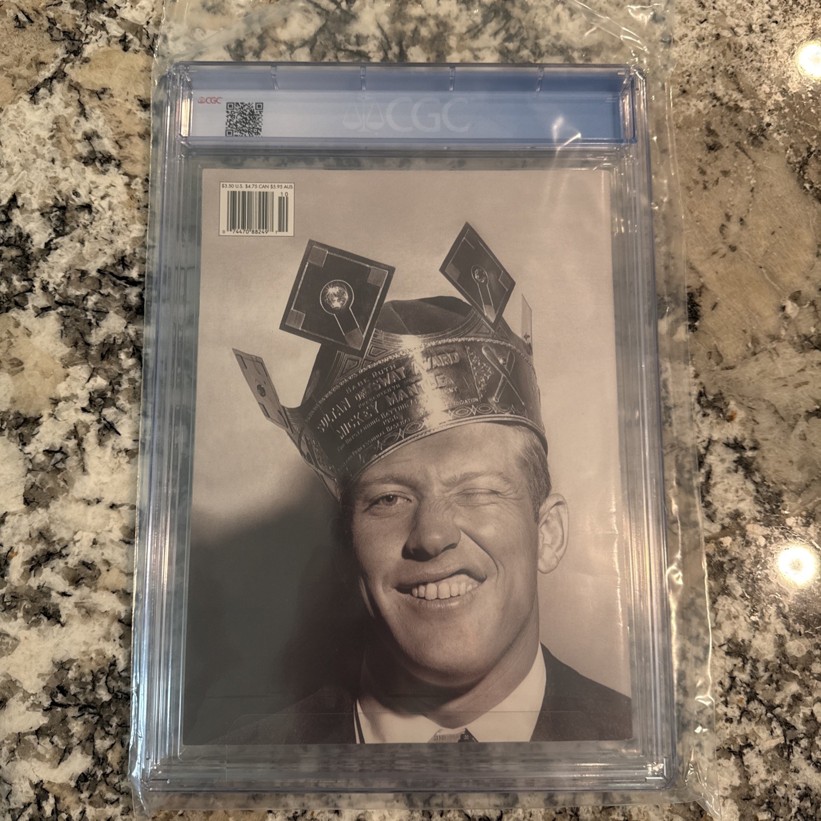CGC Graded 9.0 Beckett Baseball Monthly Magazine #127 Mickey Mantle October 95