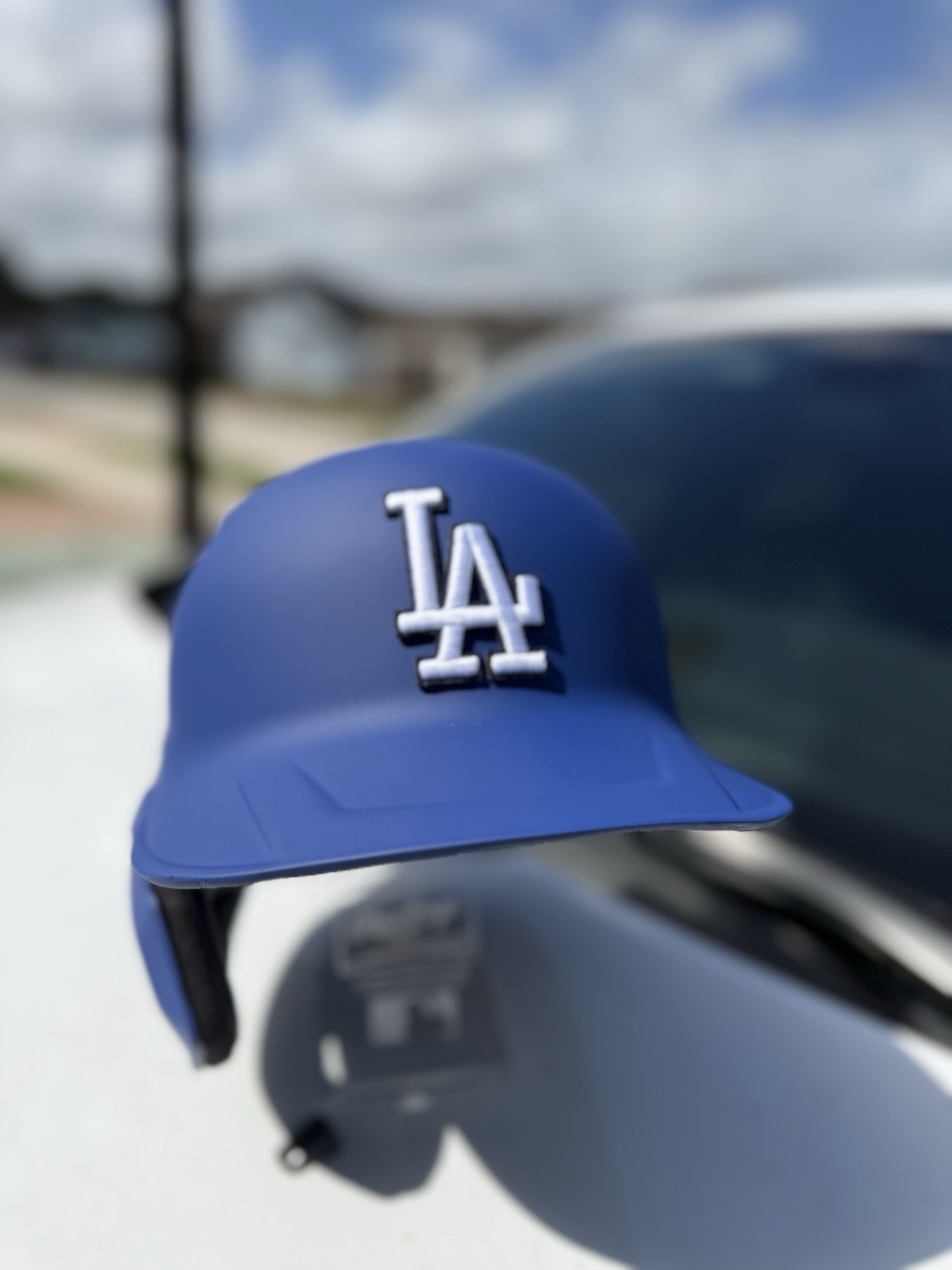 LOS ANGELES DODGERS FREEMAN CUSTOM RAWLINGS MACH PRO CUSTOM BATTING HELMET