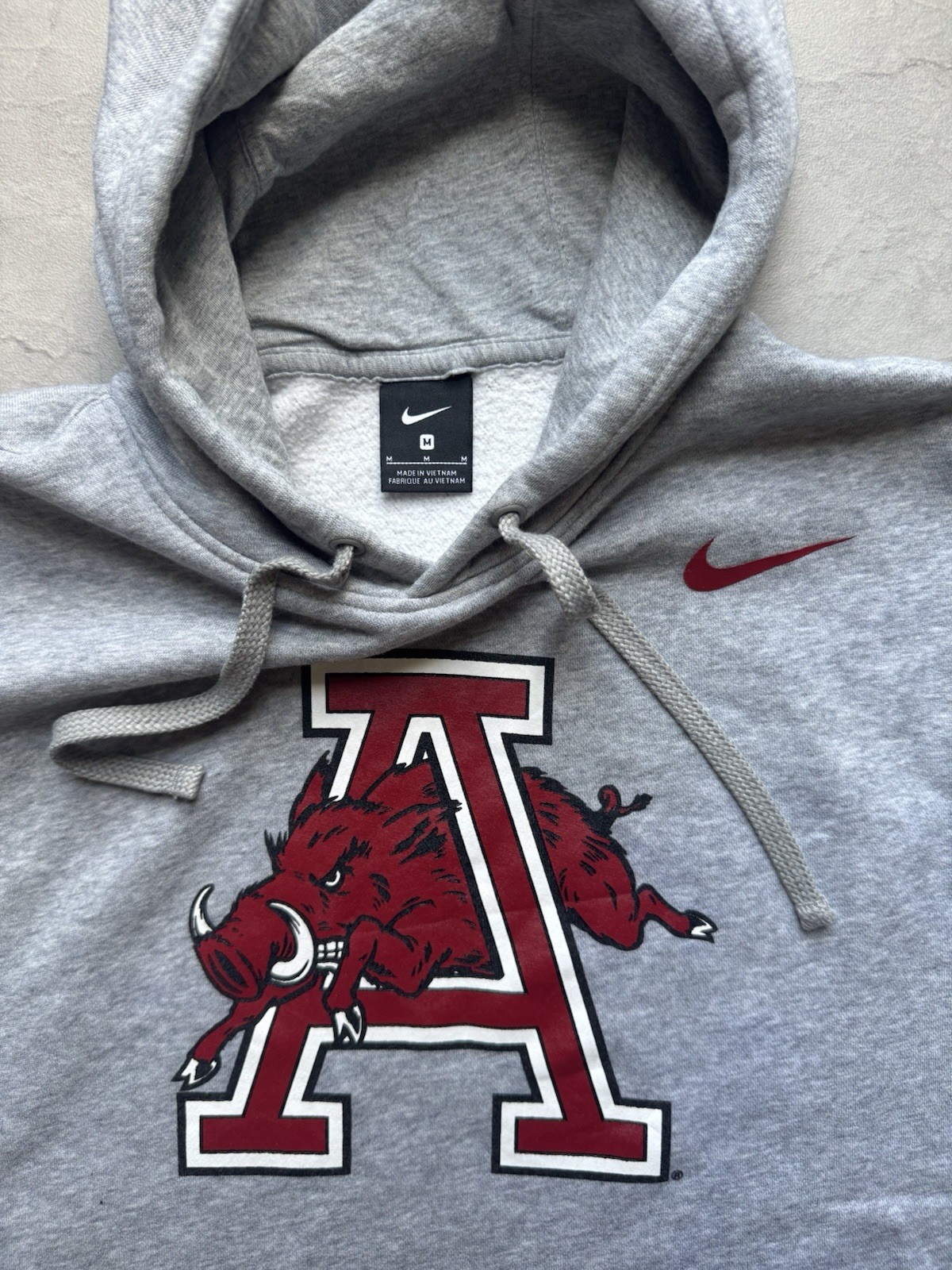 Nike Men’s Arkansas Razorbacks Team Hoodie Size M