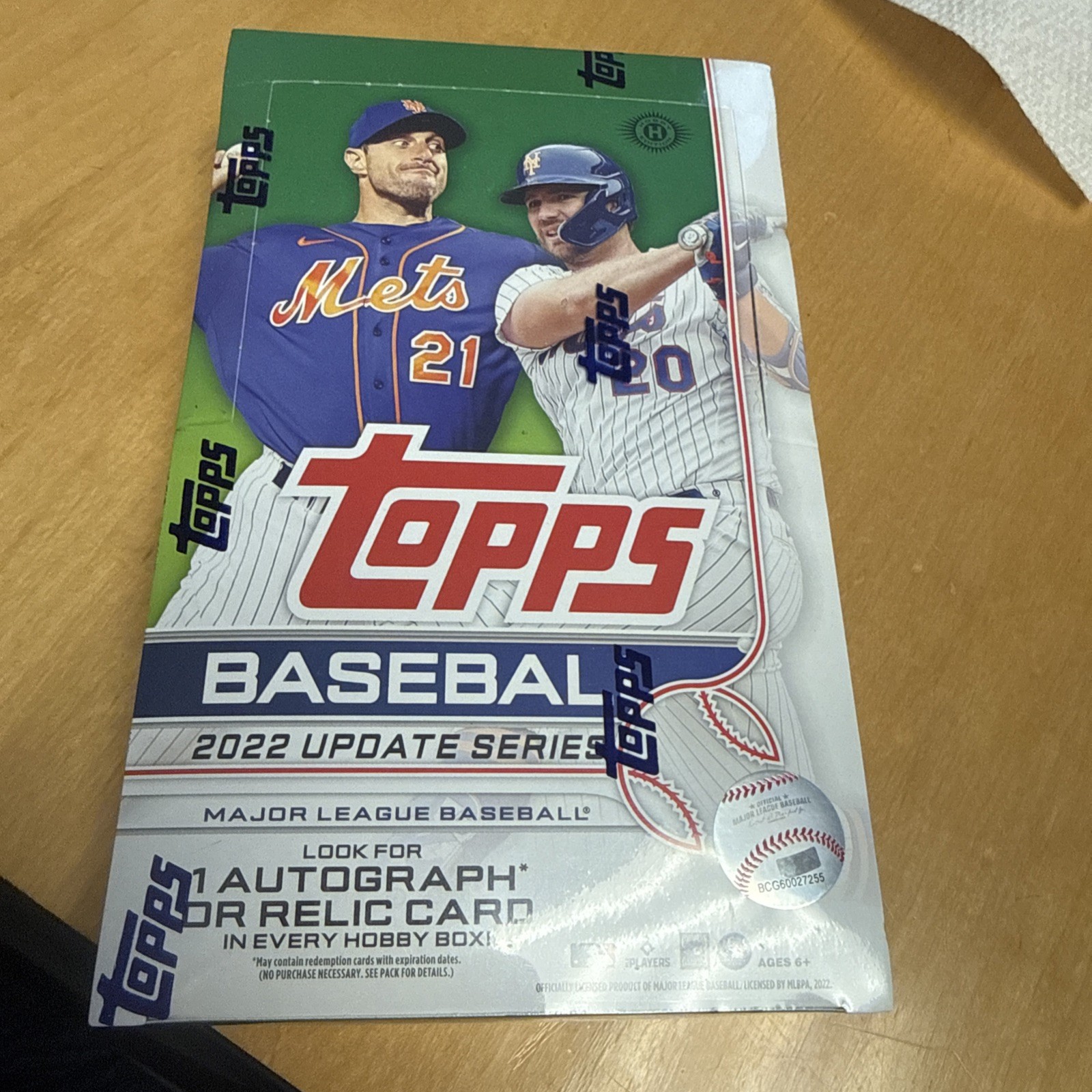 Topps 2022 Update Baseball Hobby Box – 14 Cards Per Pack – 24 Packs
