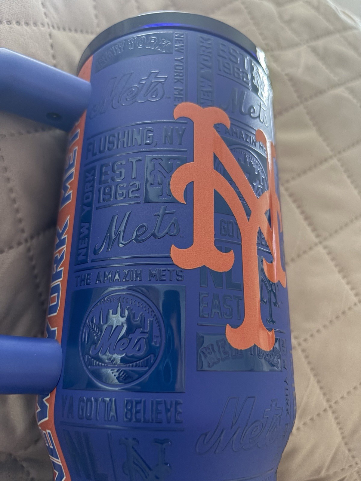 Frostbuddy New York Mets 40 Oz Colossal Tumbler Water Bottle