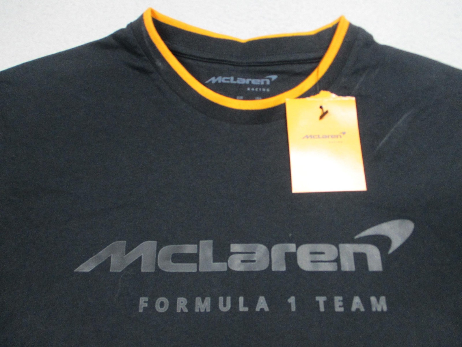 McLaren Formula 1 Team Shirt Tee Mens Small Black Formula One Racing Castore