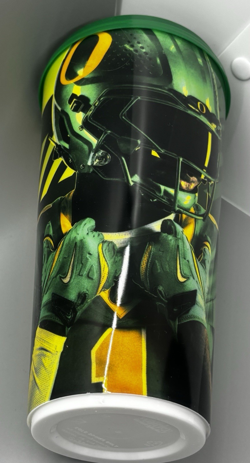 NEW 2025 OREGON DUCKS FOOTBALL LIMITED EDITION GAME DAY 32 OZ SOUVENIR CUP & LID