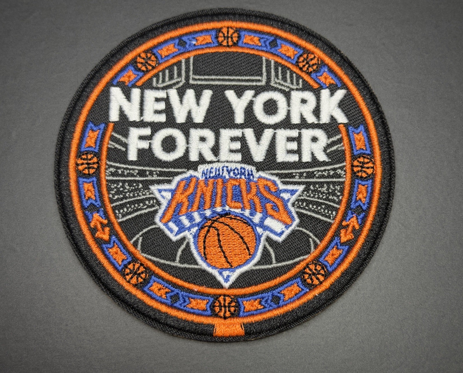 New York Knicks Embroidered Iron On Patch (Shipped Same Day)