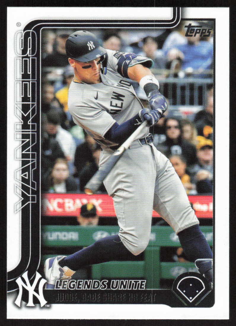 2025 Topps Update Legends Unite Baseball Card #US86 – New York Yankees