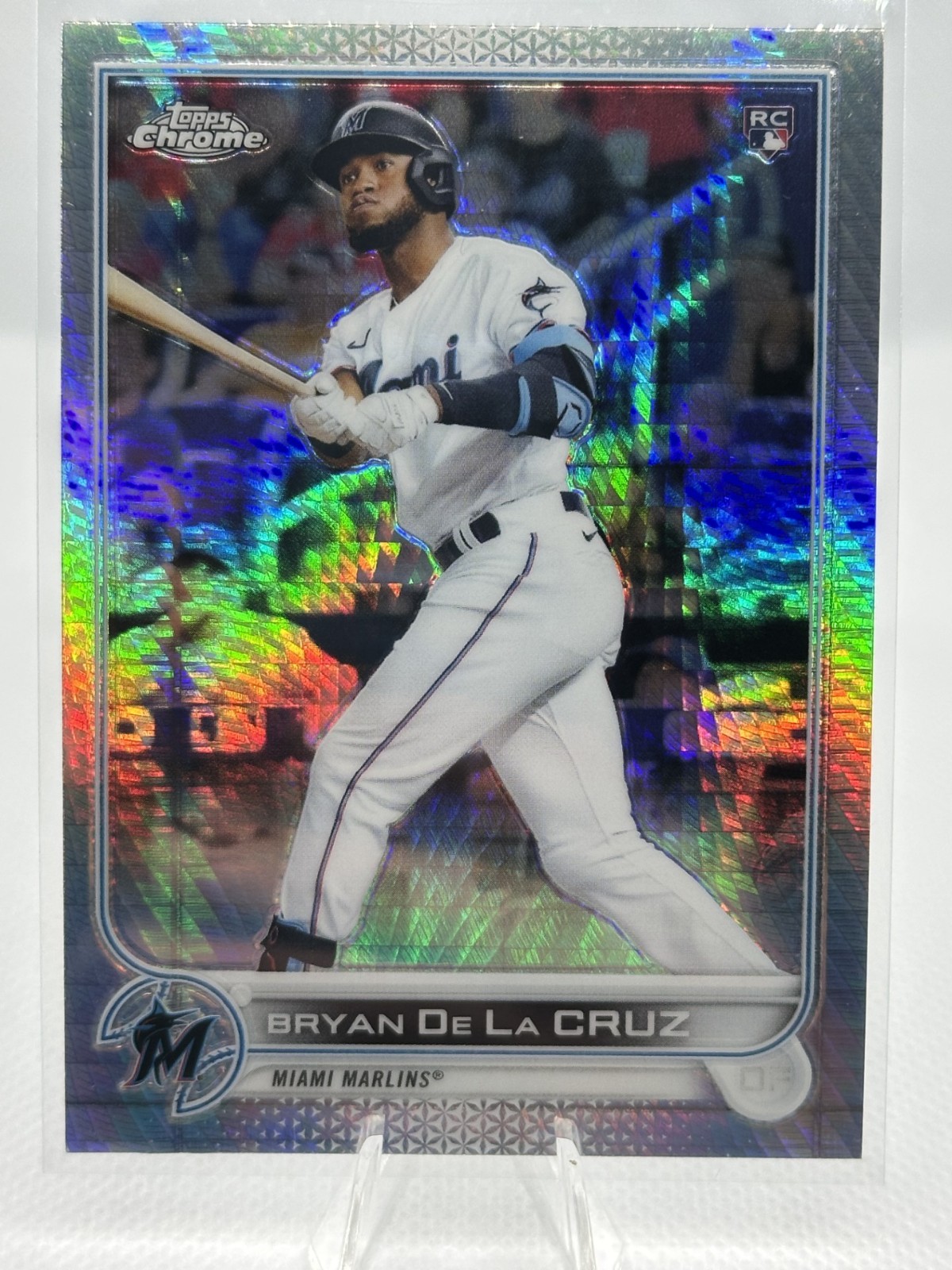 Bryan De La Cruz 2022 Topps Chrome – Prism Refractor #216 (RC) – Miami Marlins
