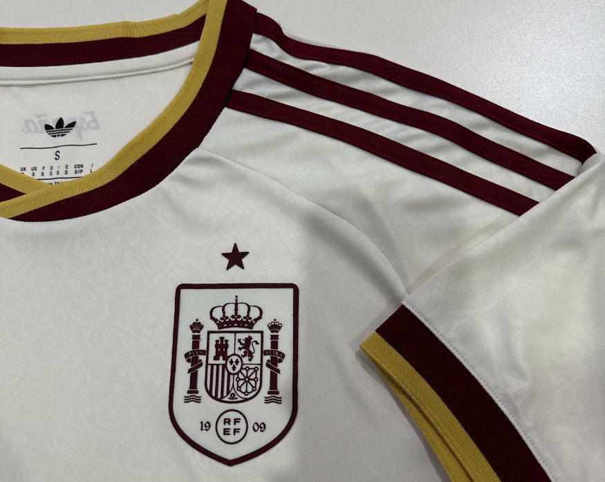 SO HOT ! Spain 2026 Away Soccer Jersey WC Fan Shirt New Size S – 2XL