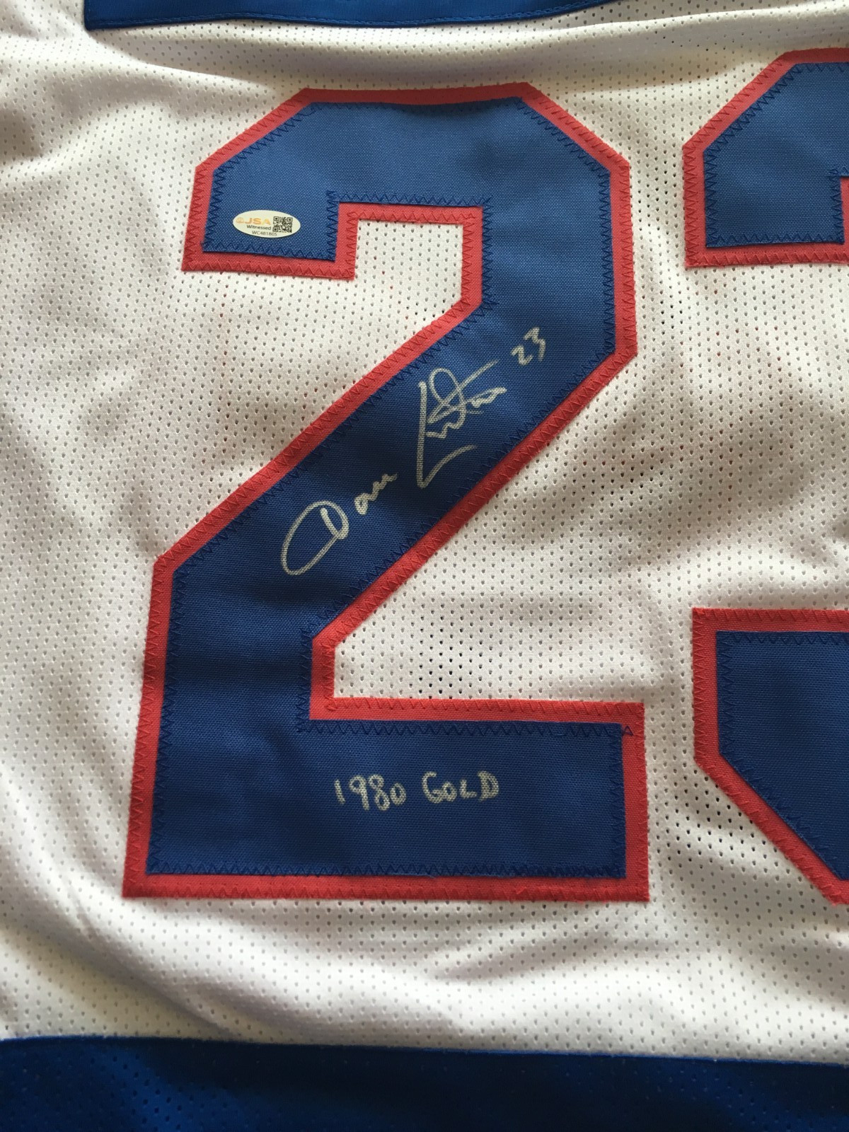 DAVE CHRISTIAN AUTOGRAPHED 1980 OLYMPIC JERSEY J.S.A. AUTHENTICATED