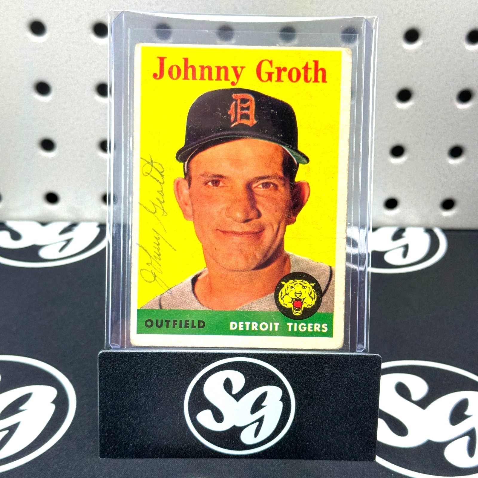 JOHNNY GROTH Autographed Vintage 1958 Topps #262 Detroit Tigers Signed Auto Vtg