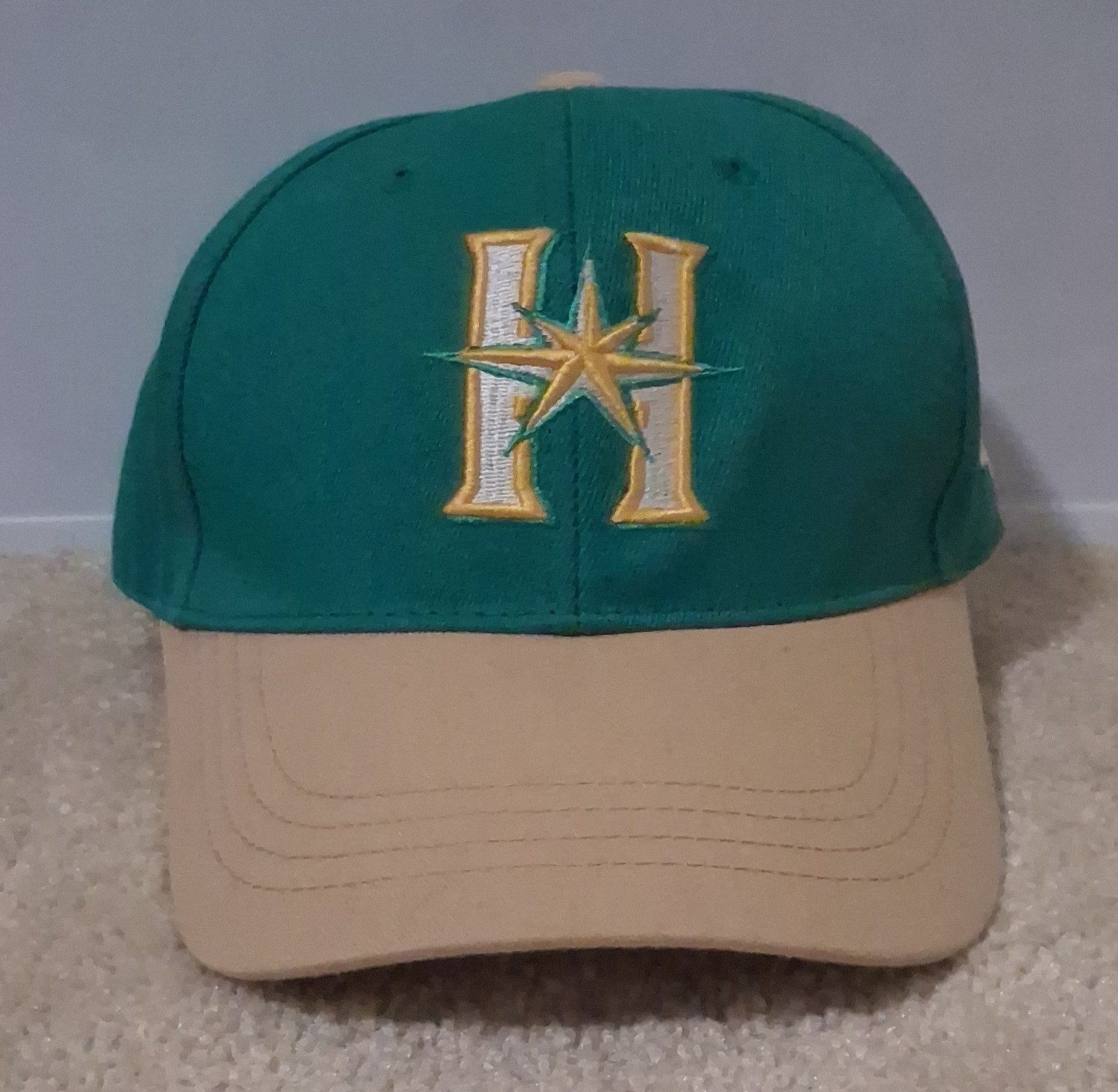 2019 Hokkaido Nippon-Ham Fighters Baseball Championship U-12 Cap Green Beige