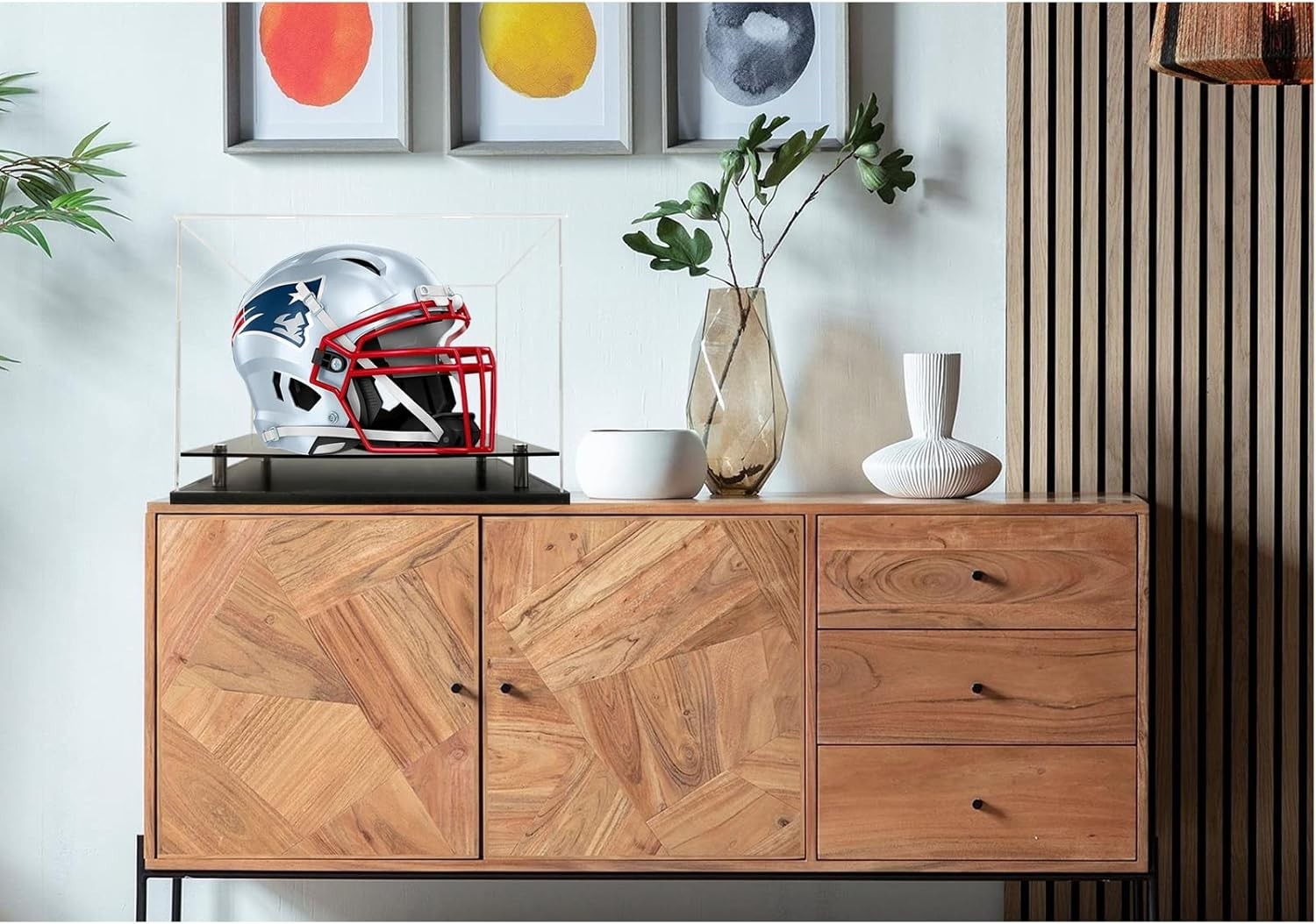 High Transparency Dustproof Football Helmet Display Case – 14.2x11x12.6 Inches