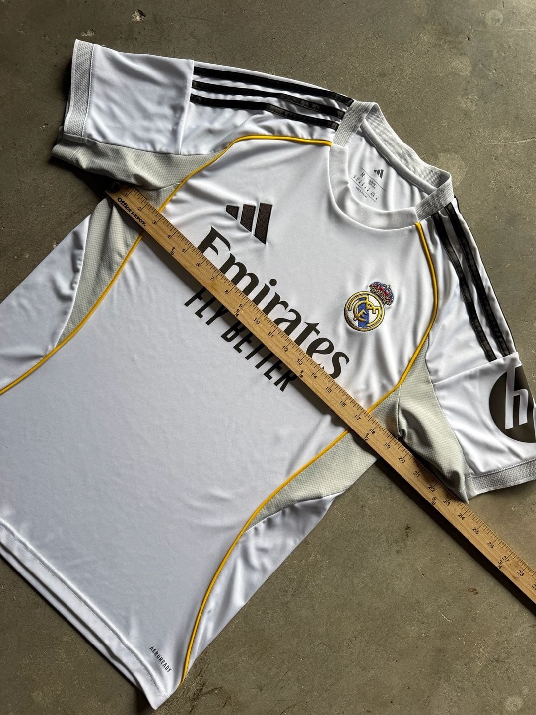 Adidas Real Madrid 2025-26 Home Soccer Jersey
