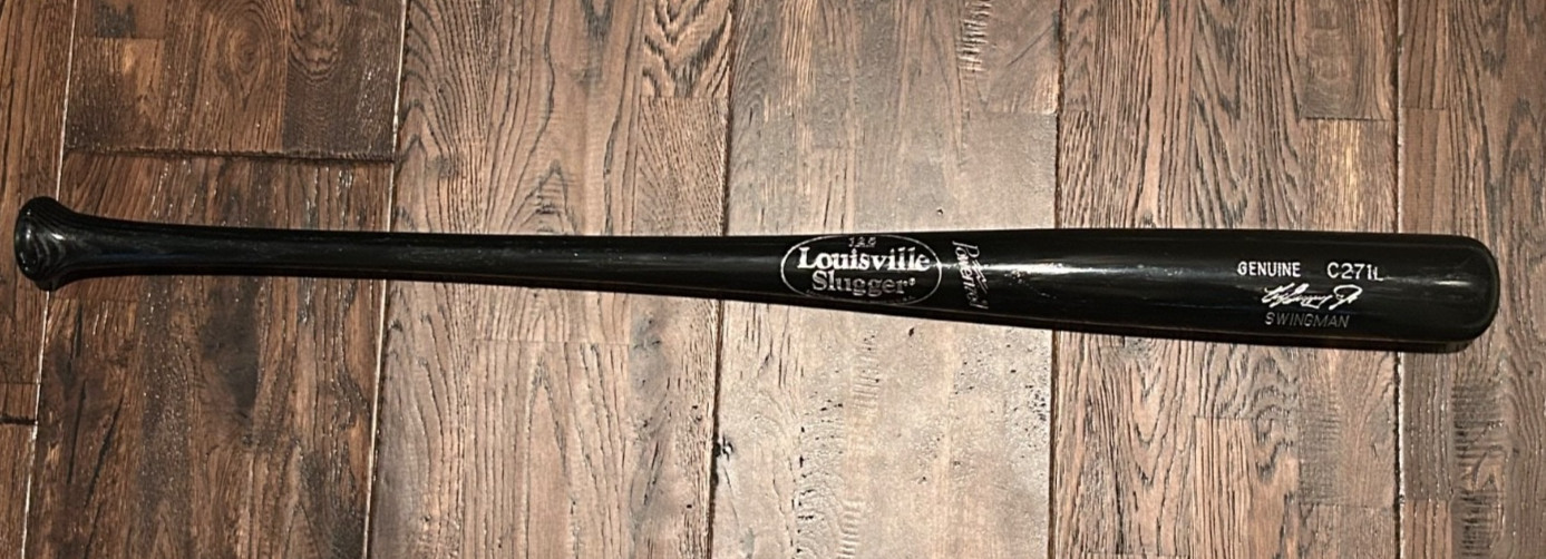 Ken Griffey Jr. game model bat Season C271L Swingman Powerized HOF Get it SIGNED