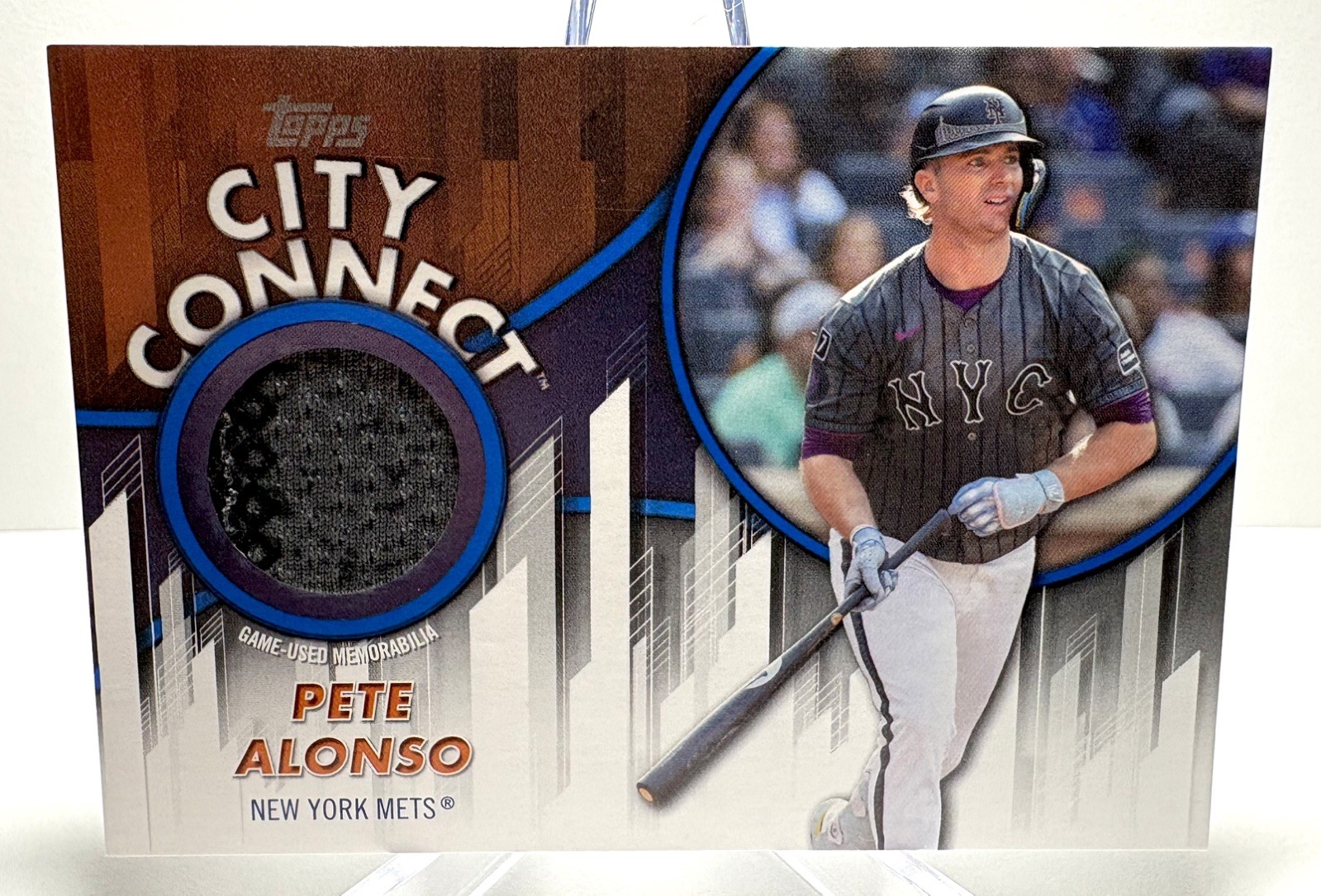 2026 Topps Series 2 – Pete Alonso #CC2-PA City Connect Swatch Blue /150 – Mets