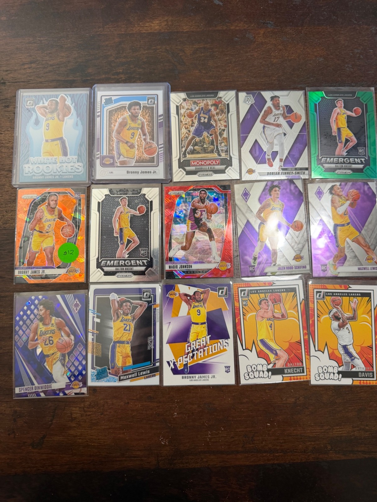 LA Lakers Basketball Card Lot (25) NBA Cards Mixed Players & Years