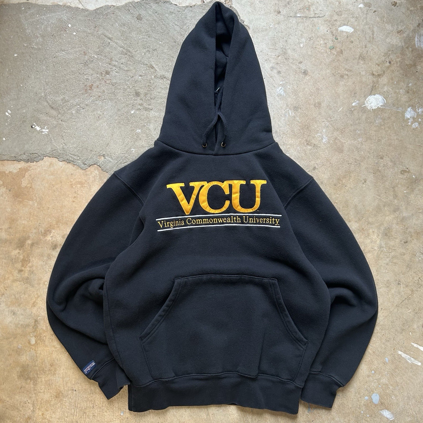 Vintage 90s JanSport VCU Rams Pullover Hoodie Sweatshirt Faded Black Men’s Small