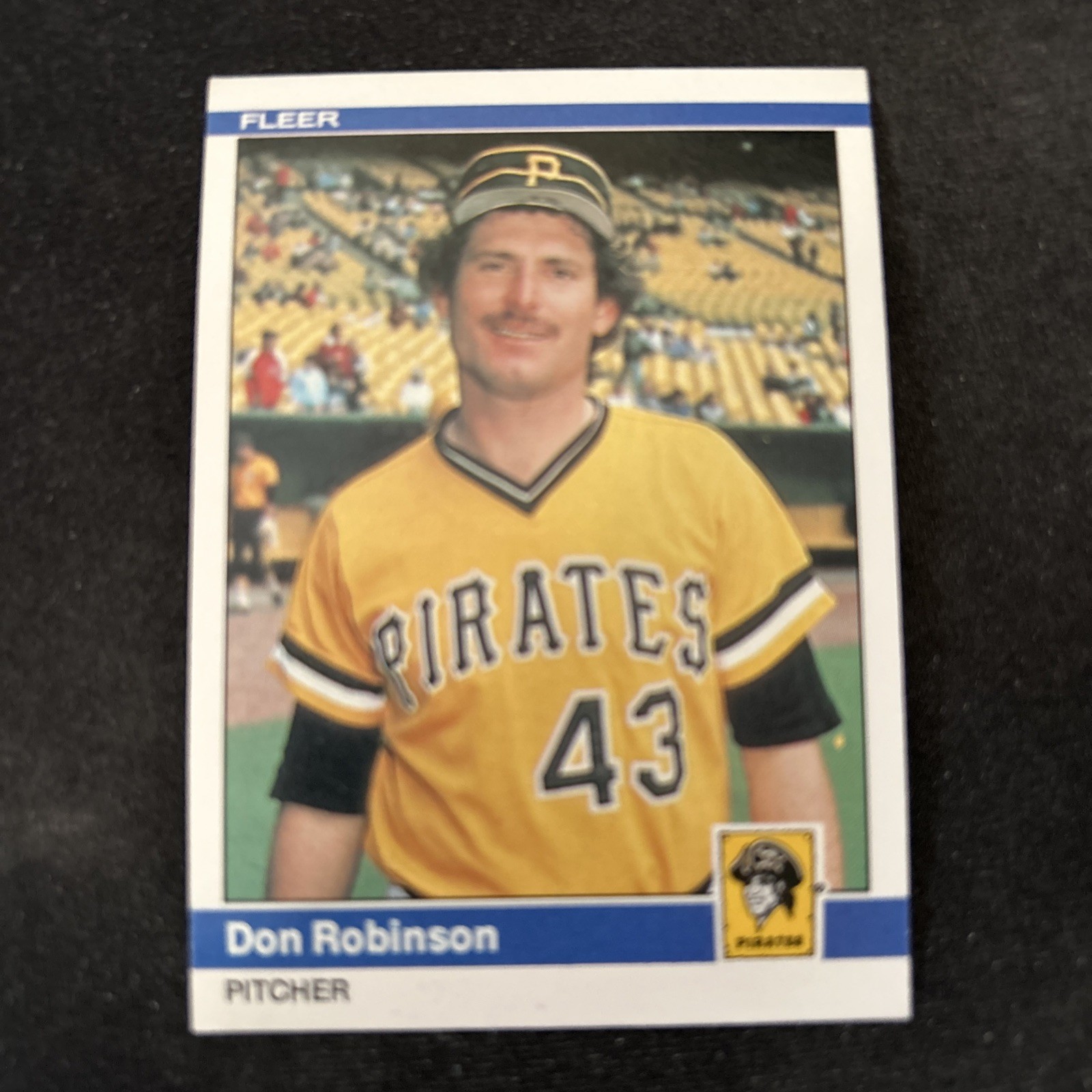 1984 Fleer Baseball Card #262 Don Robinson Pittsburgh Pirates NmMt Free Shipping