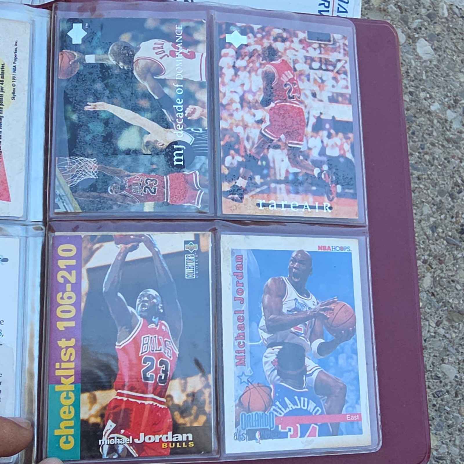 Topps Michael Jordan Auto 20-Card Lot 1993 Bulls w/ Binder Magic Johnson