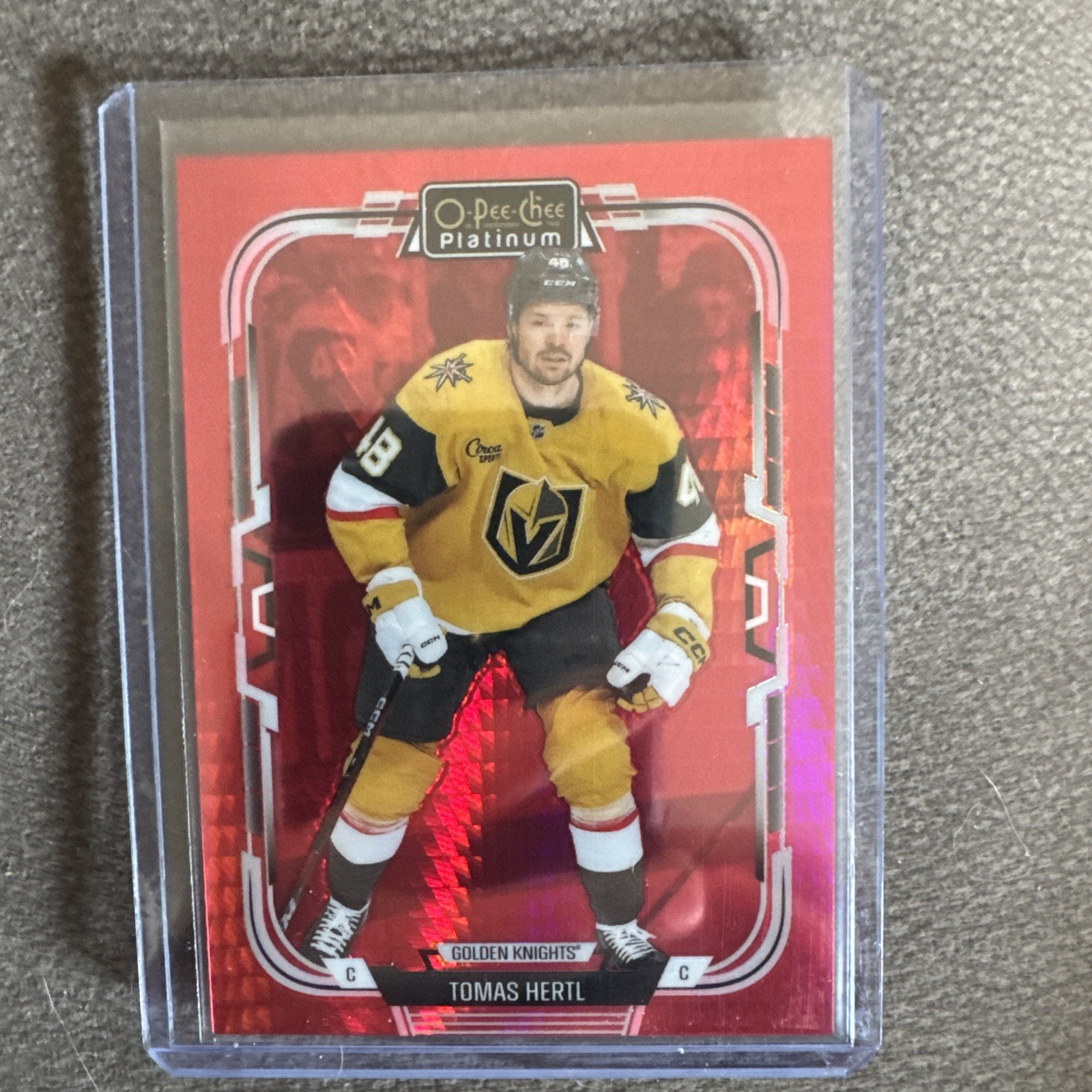 2025-26 OPC O-Pee-Chee Platinum Red Prism Tomas Hertl #/199 Golden Knights