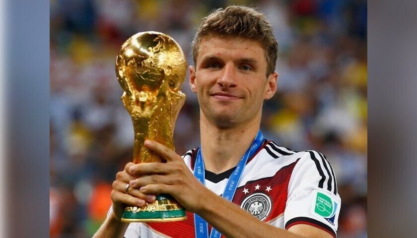WINNER MEN’S GERMANY 2014/2015 THOMAS MULLER SOCCER FOOTBALL SHIRT JERSEY SIZE M