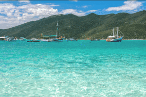 Transfer Rio de Janeiro para Arraial do Cabo: Rapidez e Eficiência